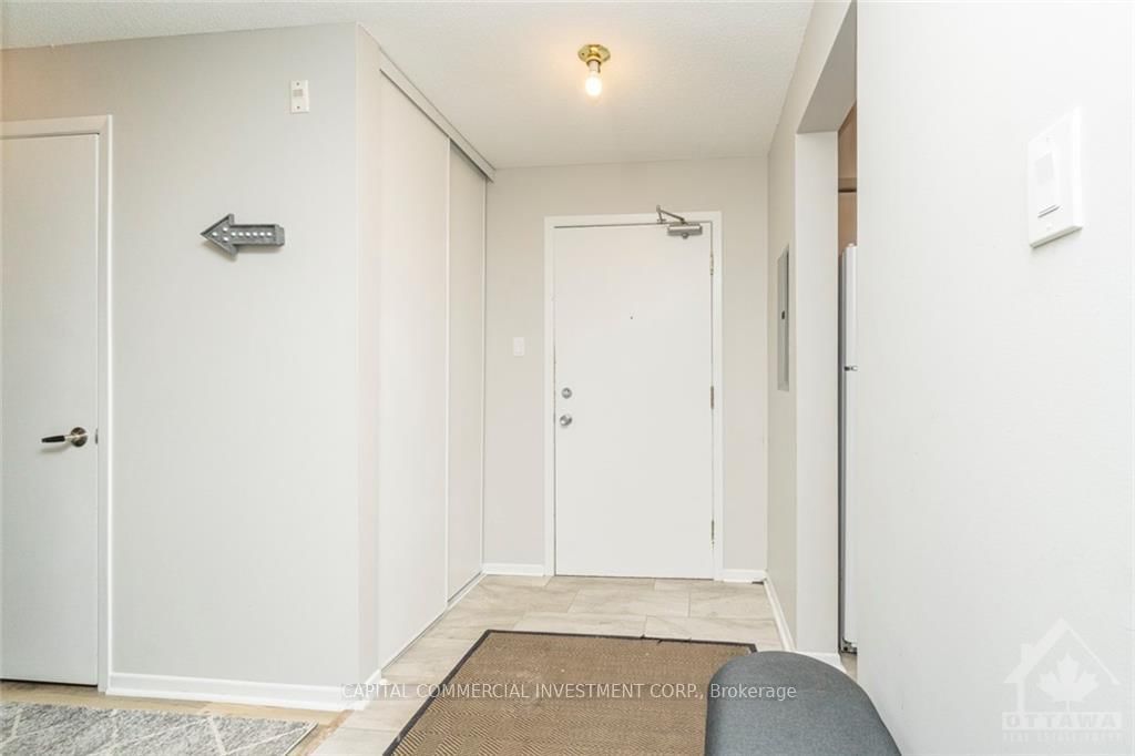 Photo 2 of Unit 315, 345 CENTRUM Blvd, Ottawa, Bilberry Creek/Queenswood Heights — HOMEH