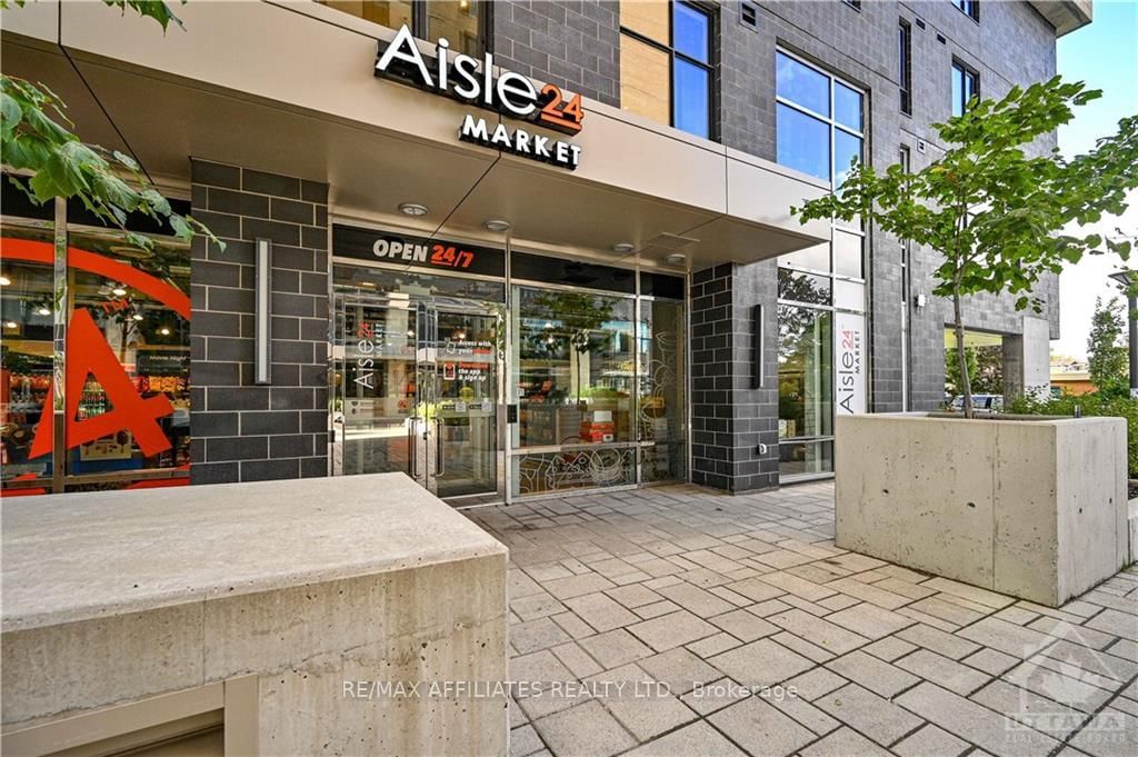 Photo 4 of Unit 1803, 105 CHAMPAGNE Ave S, Ottawa, West Centre Town — HOMEH