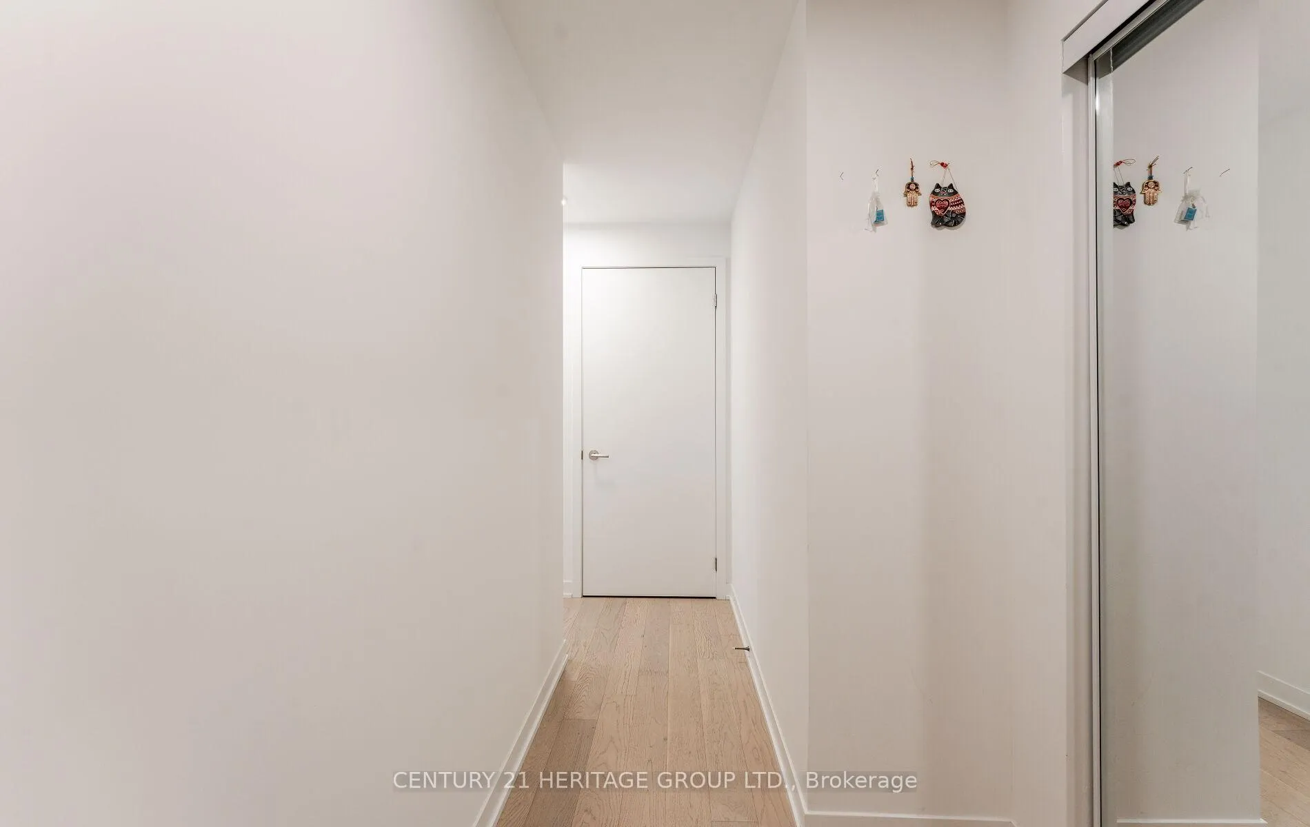 Photo 8 of Unit 201, 7950 Bathurst Street, Vaughan, Beverley Glen — HOMEH