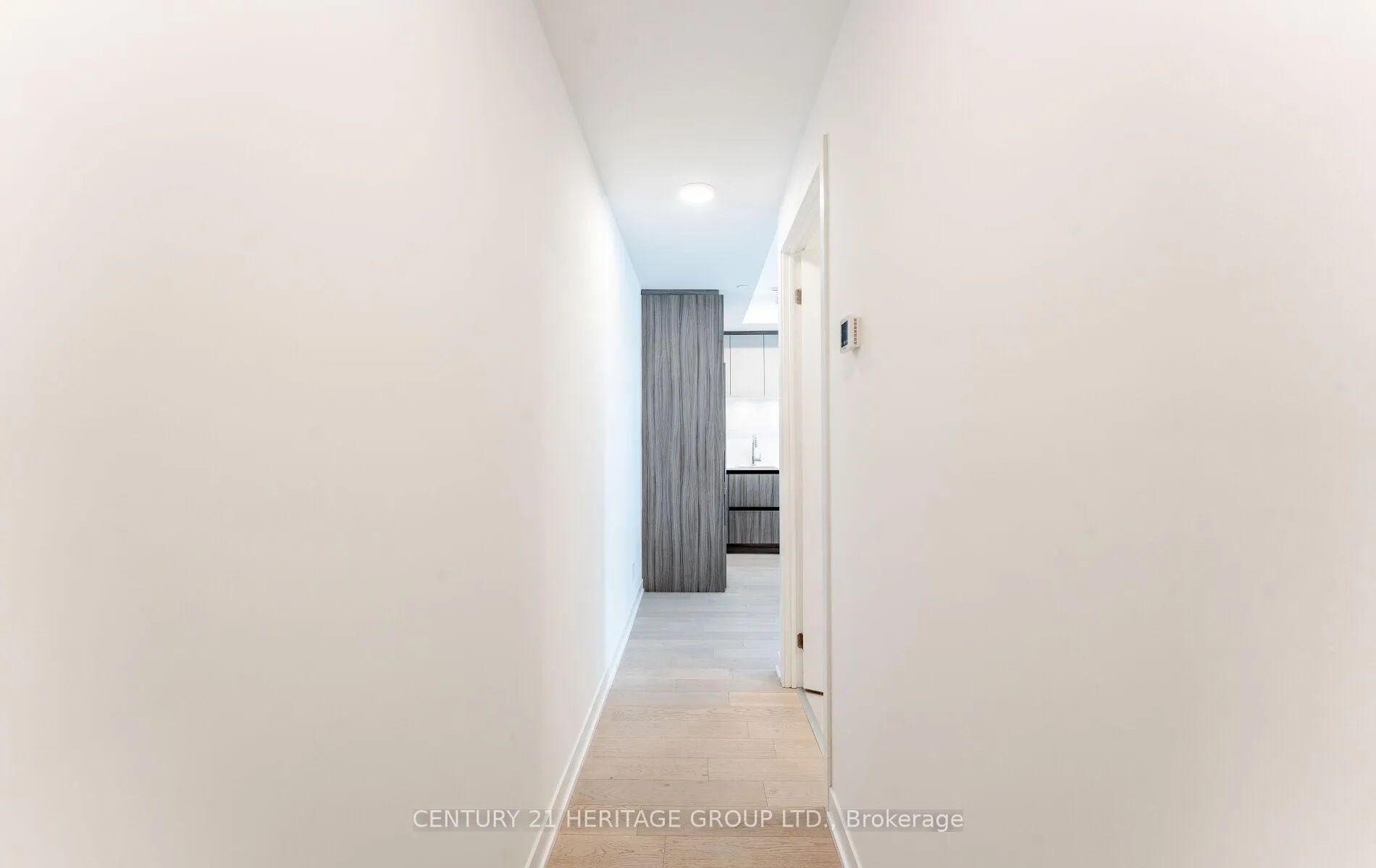 Photo 10 of Unit 201, 7950 Bathurst Street, Vaughan, Beverley Glen — HOMEH