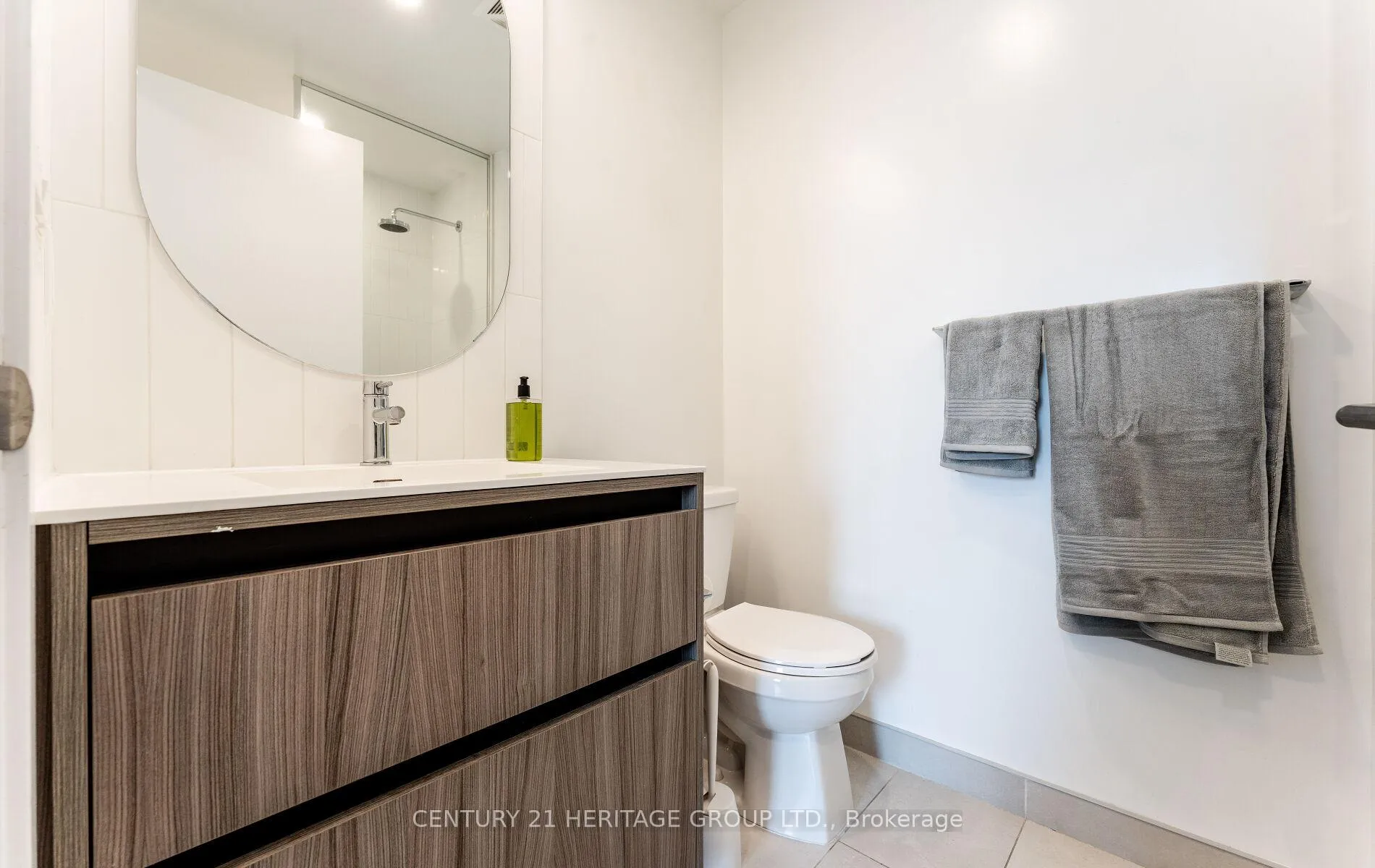 Photo 29 of Unit 201, 7950 Bathurst Street, Vaughan, Beverley Glen — HOMEH