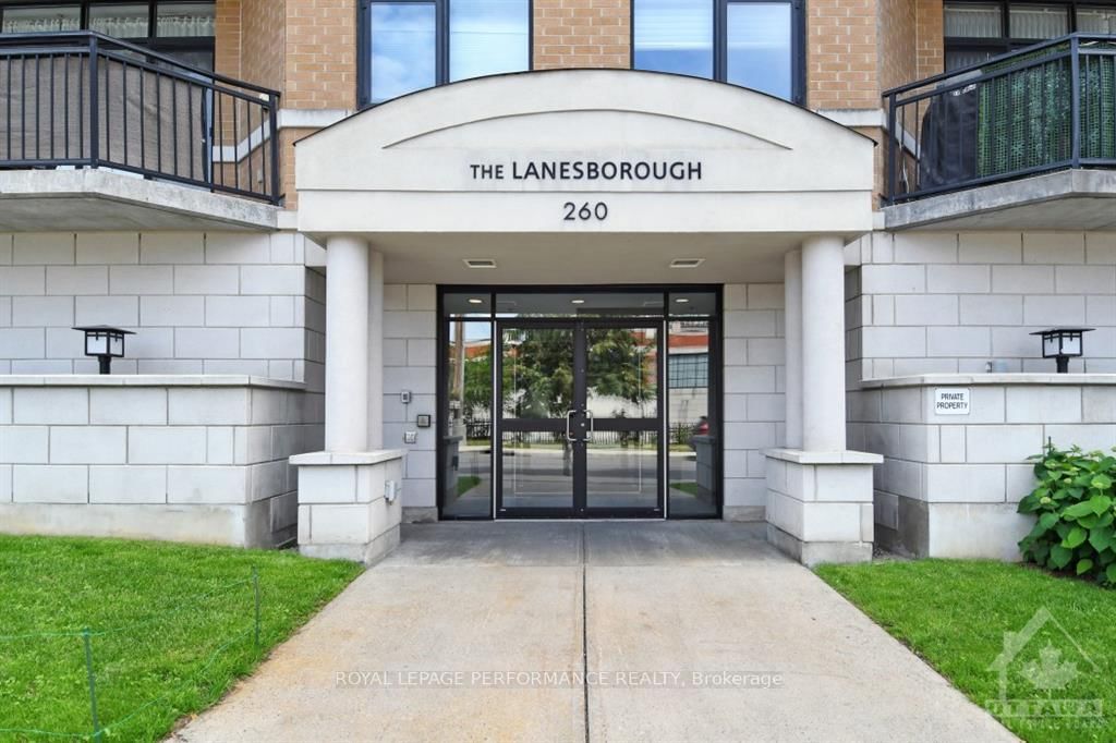 Photo 2 of Unit 301, 260 BESSERER St, Ottawa, Sandy Hill — HOMEH