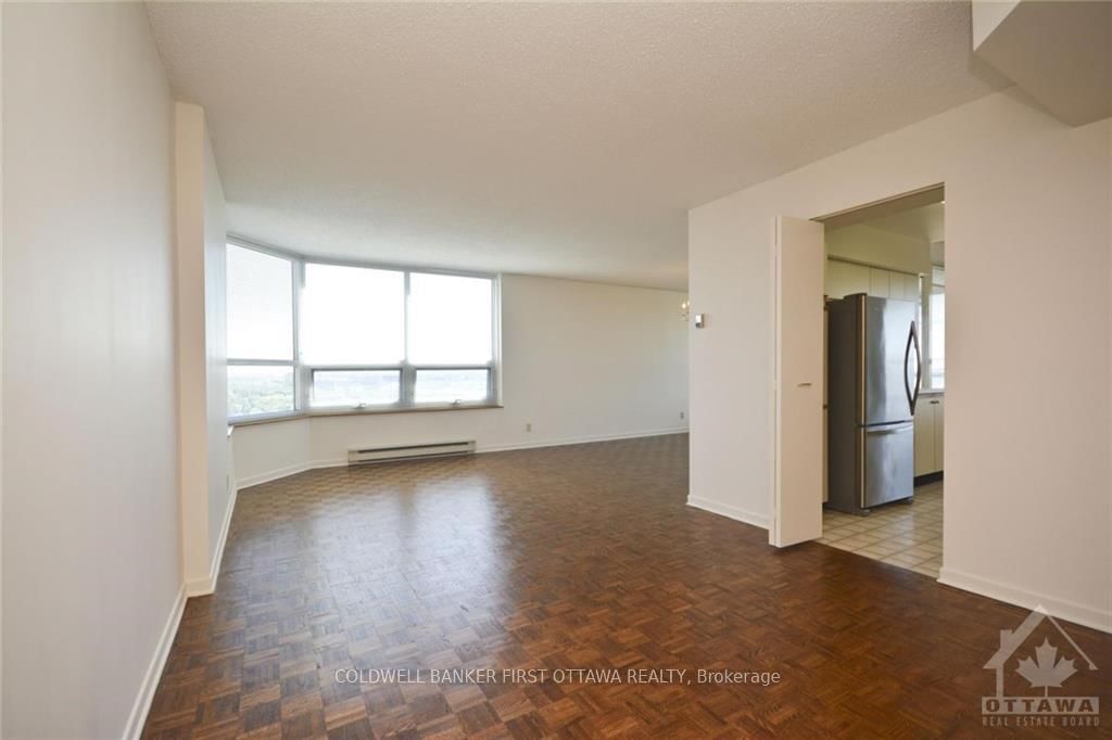 Photo 10 of Unit 2405, 1500 RIVERSIDE Dr, Ottawa, Riverview Park — HOMEH