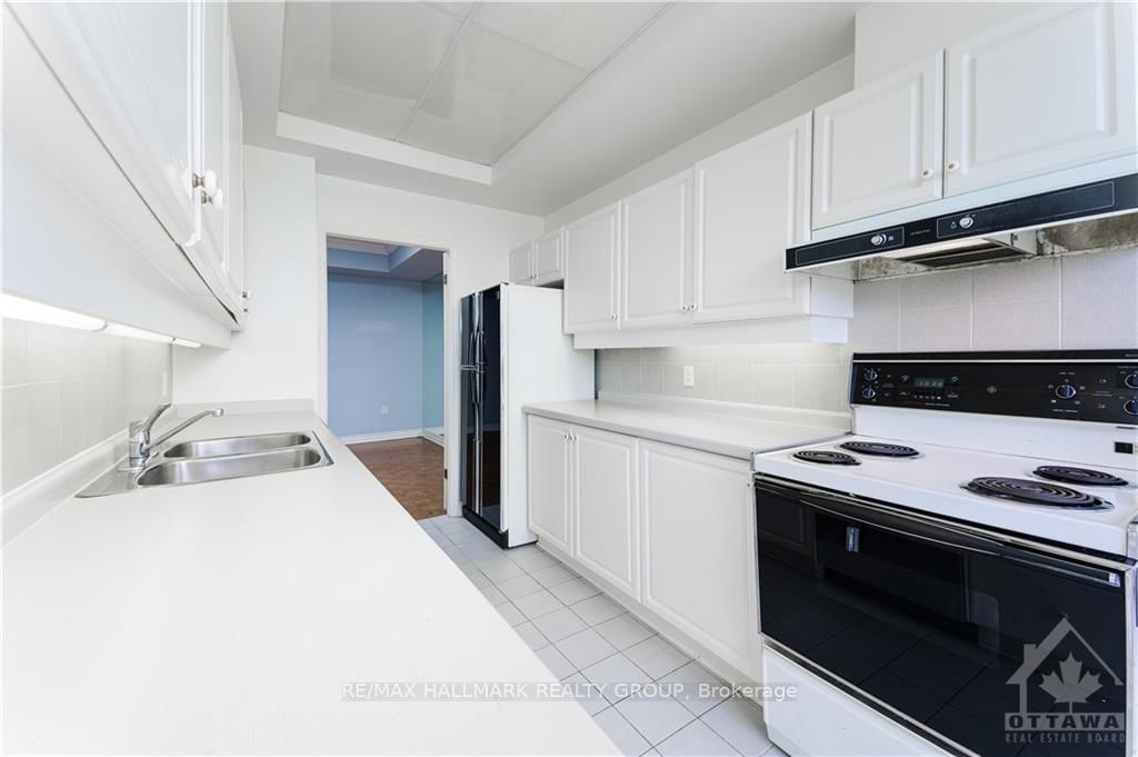 Photo 9 of Unit 403, 1480 RIVERSIDE Dr, Ottawa, Riverview Park — HOMEH