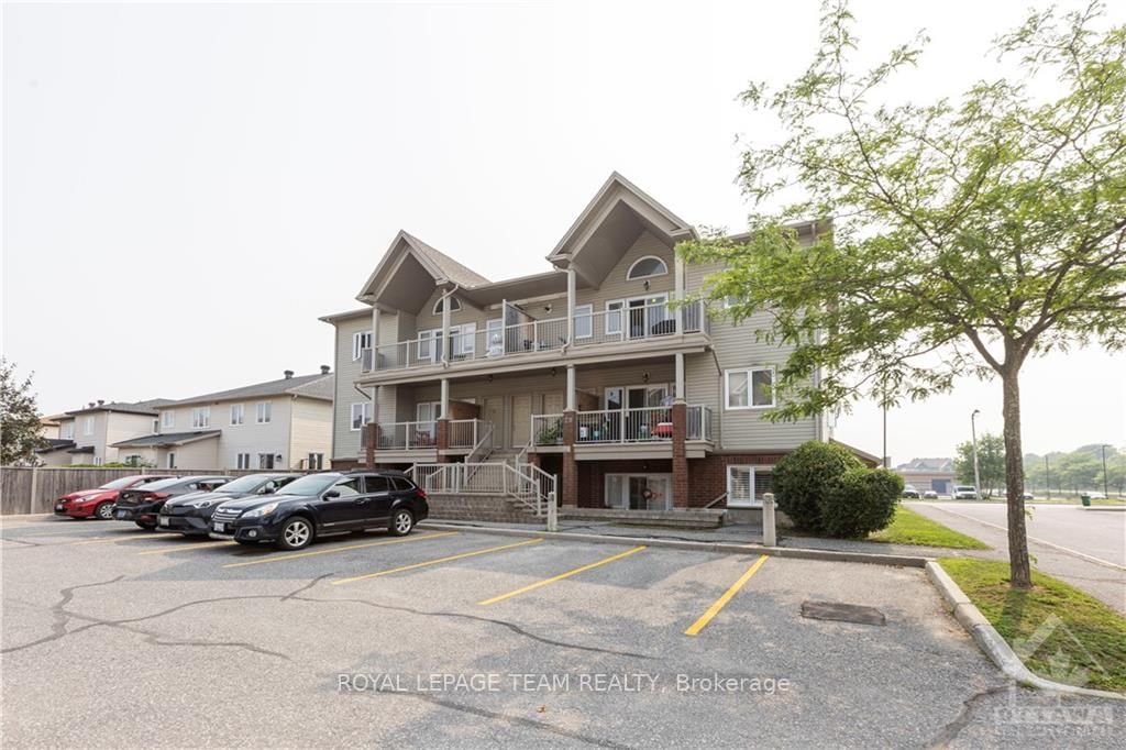 Photo 2 of Unit L, 231 CRESTWAY Dr, Ottawa, Barrhaven East — HOMEH