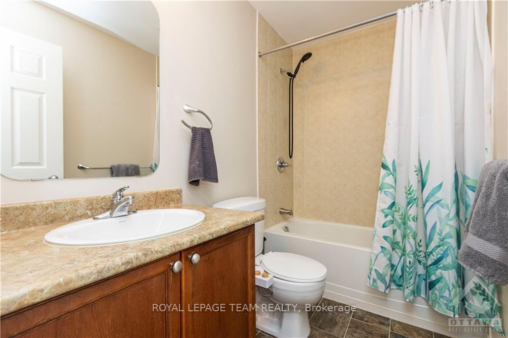 Photo 10 of Unit L, 231 CRESTWAY Dr, Ottawa, Barrhaven East — HOMEH