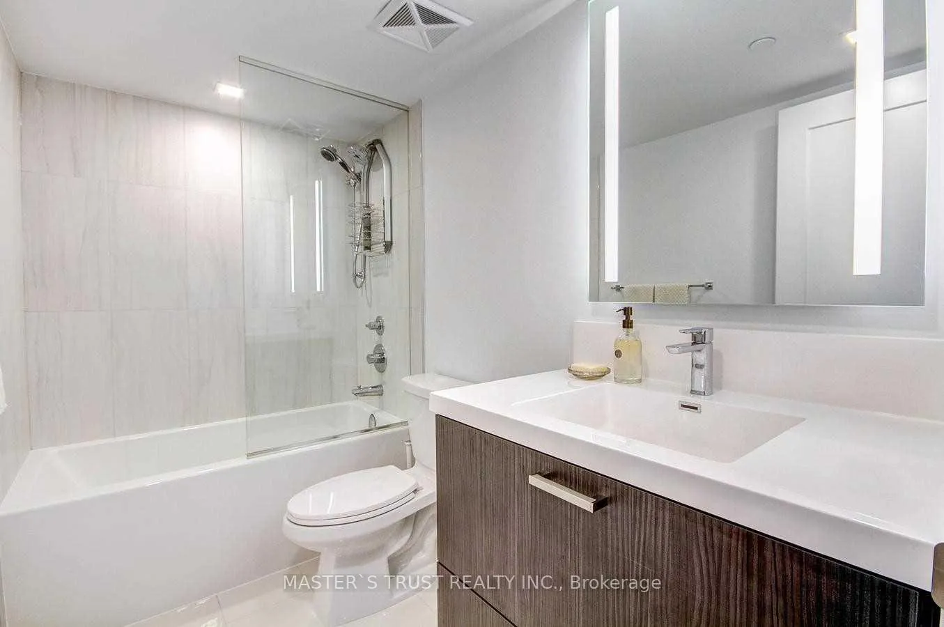 Photo 6 of Unit 406, 50 McCaul Street, Toronto, Kensington-Chinatown — HOMEH