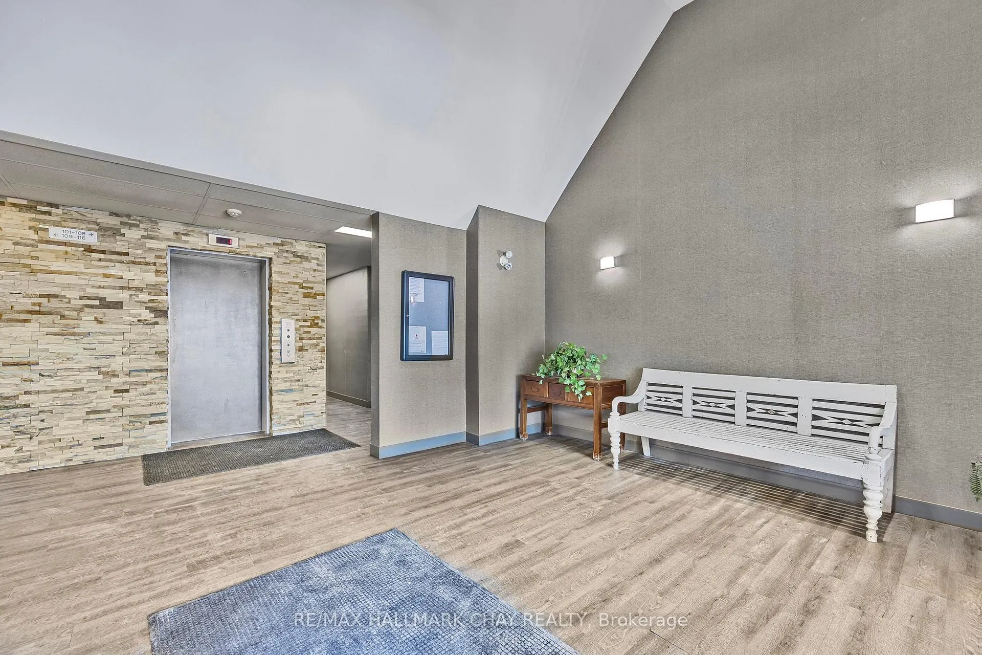 Photo 2 of Unit 316, 126 Bell Farm Road, Barrie, Alliance — HOMEH