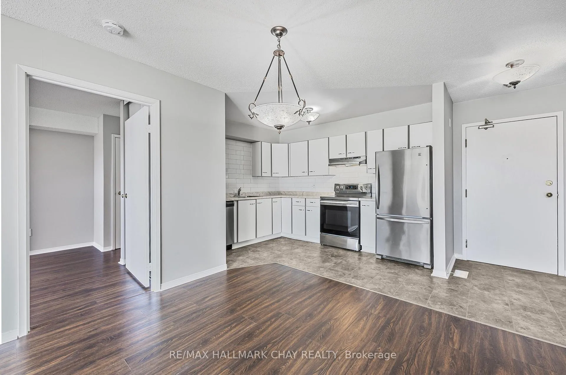 Photo 8 of Unit 316, 126 Bell Farm Road, Barrie, Alliance — HOMEH
