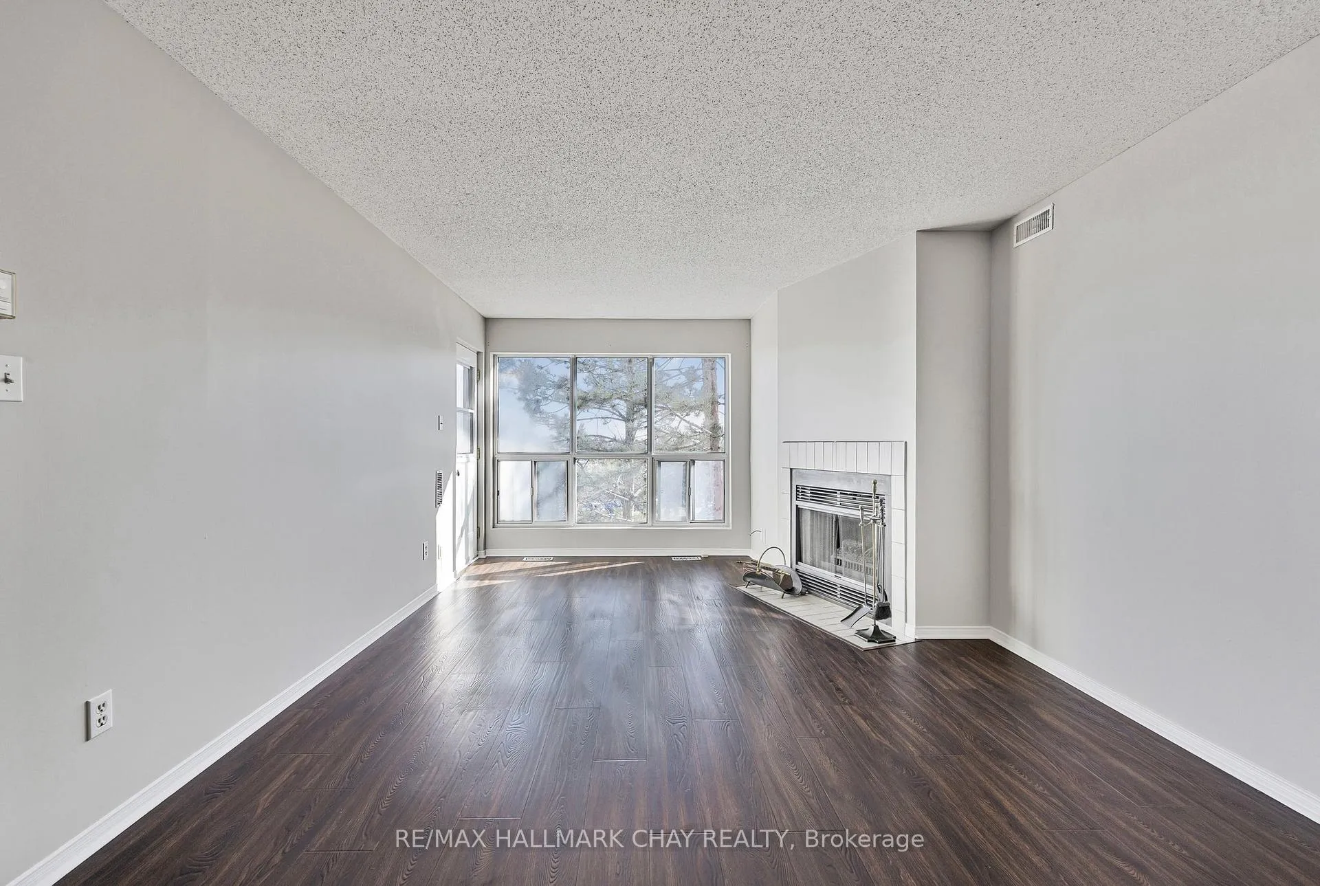 Photo 10 of Unit 316, 126 Bell Farm Road, Barrie, Alliance — HOMEH