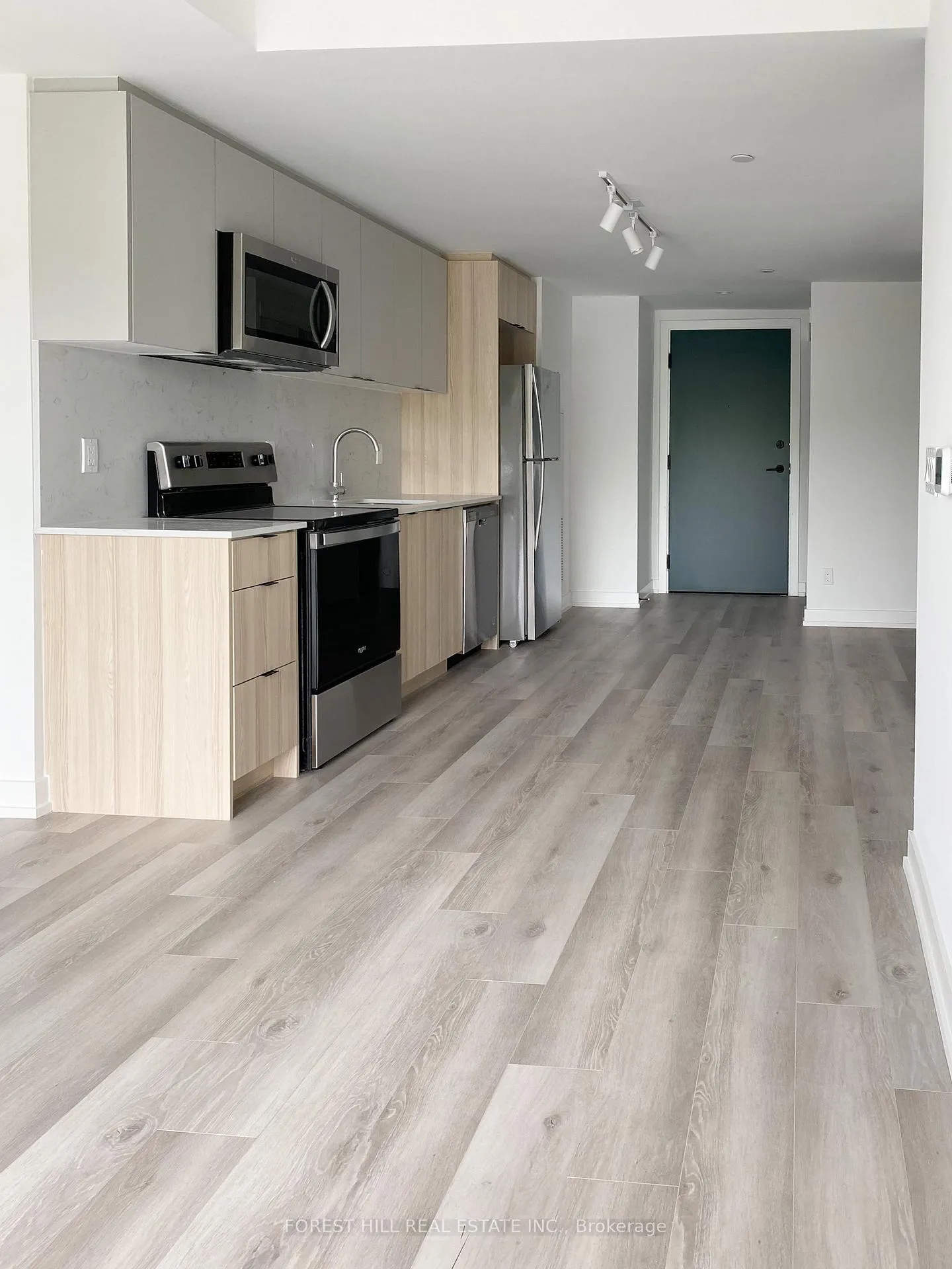 Photo 4 of Unit 605, 2000 Bathurst Street, Toronto, Humewood-Cedarvale — HOMEH