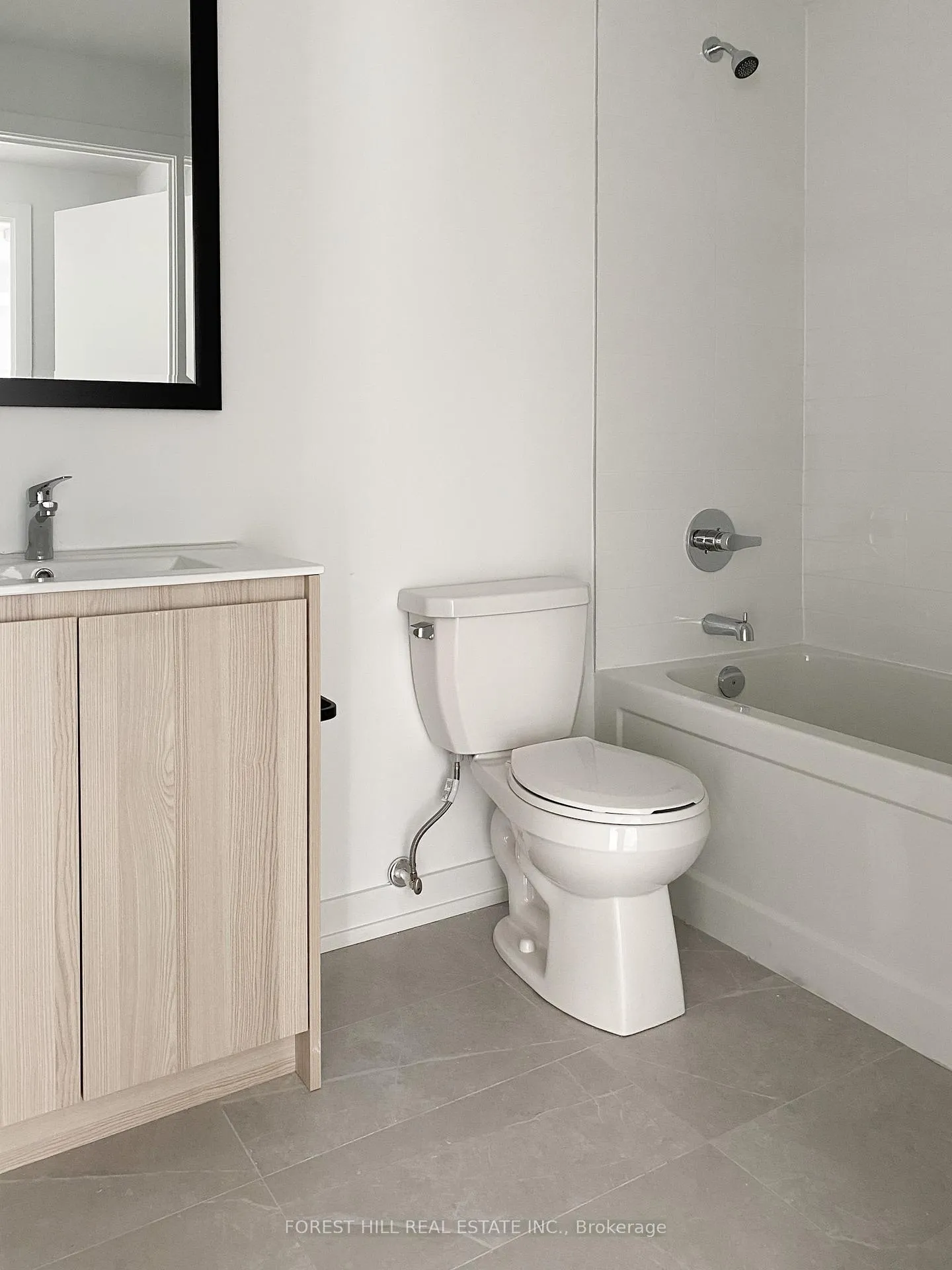 Photo 8 of Unit 605, 2000 Bathurst Street, Toronto, Humewood-Cedarvale — HOMEH