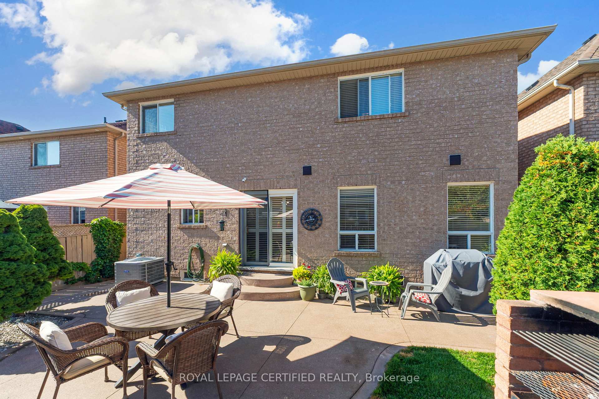 Photo 27 of 43 Heatherdale Drive, Brampton, Fletcher's Meadow — HOMEH