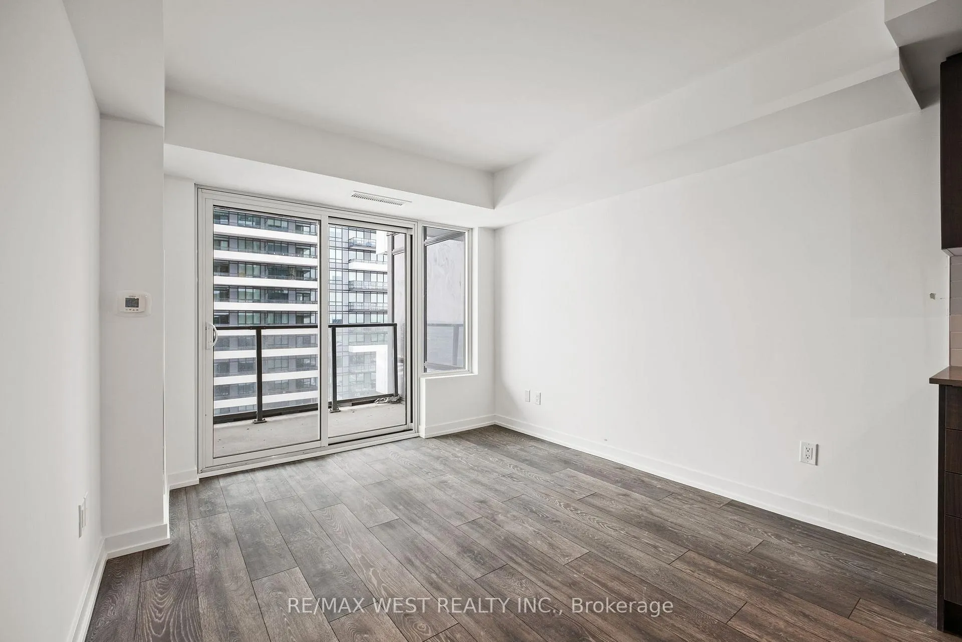 Photo 10 of Unit 2107, 1435 Celebration Drive, Pickering, Bay Ridges — HOMEH