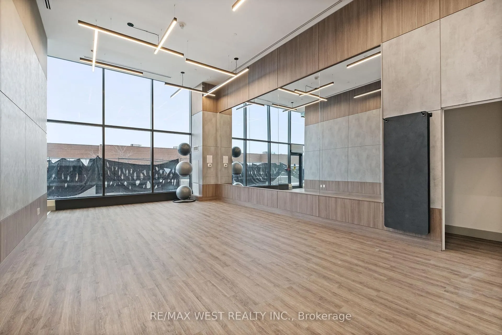 Photo 23 of Unit 2107, 1435 Celebration Drive, Pickering, Bay Ridges — HOMEH