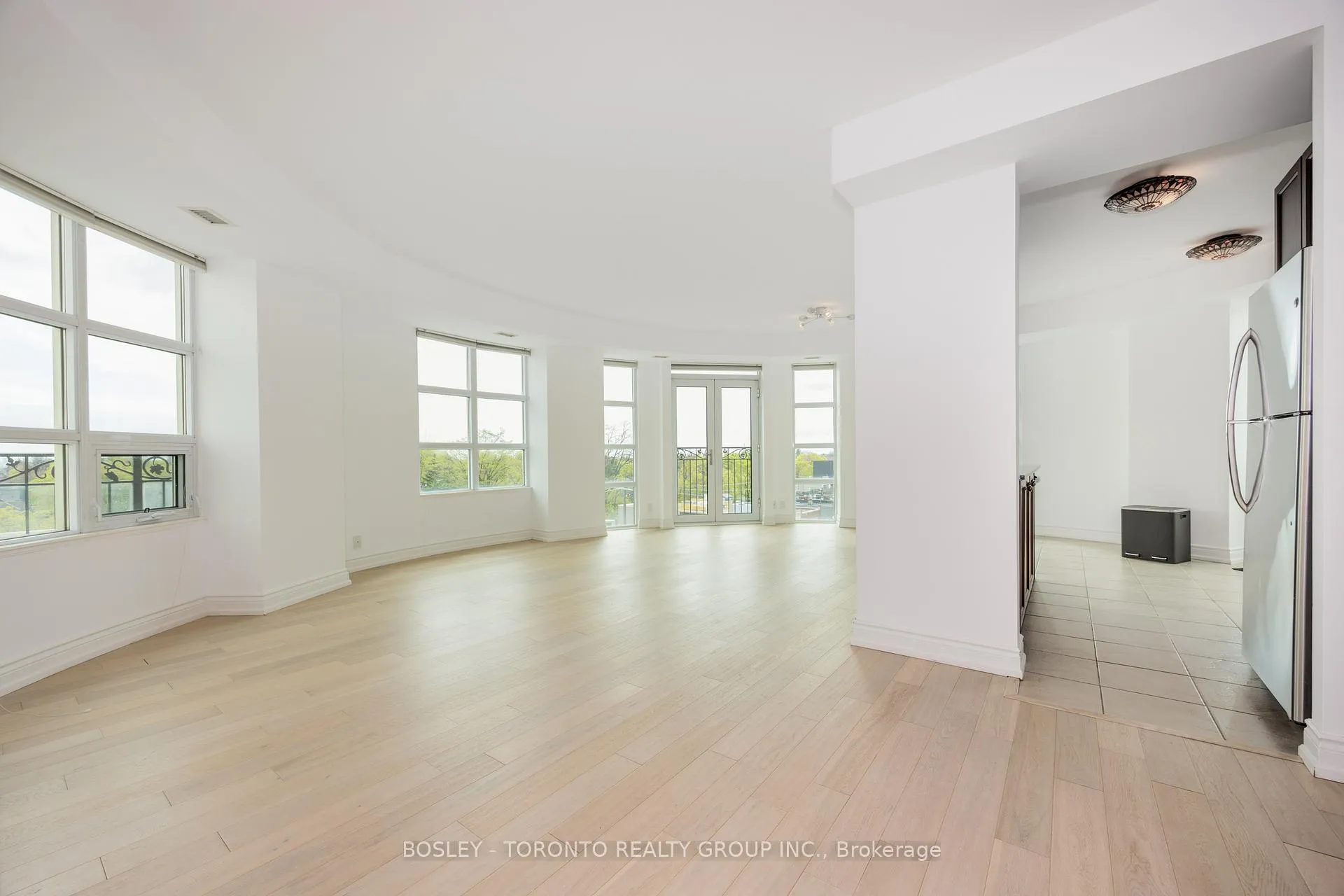 Photo 11 of Unit 610, 650 Mount Pleasant Road, Toronto, Mount Pleasant West — HOMEH