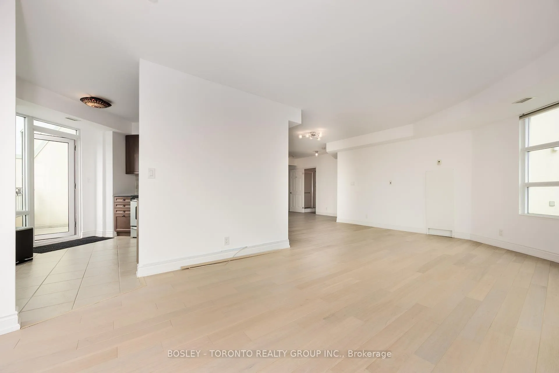 Photo 14 of Unit 610, 650 Mount Pleasant Road, Toronto, Mount Pleasant West — HOMEH