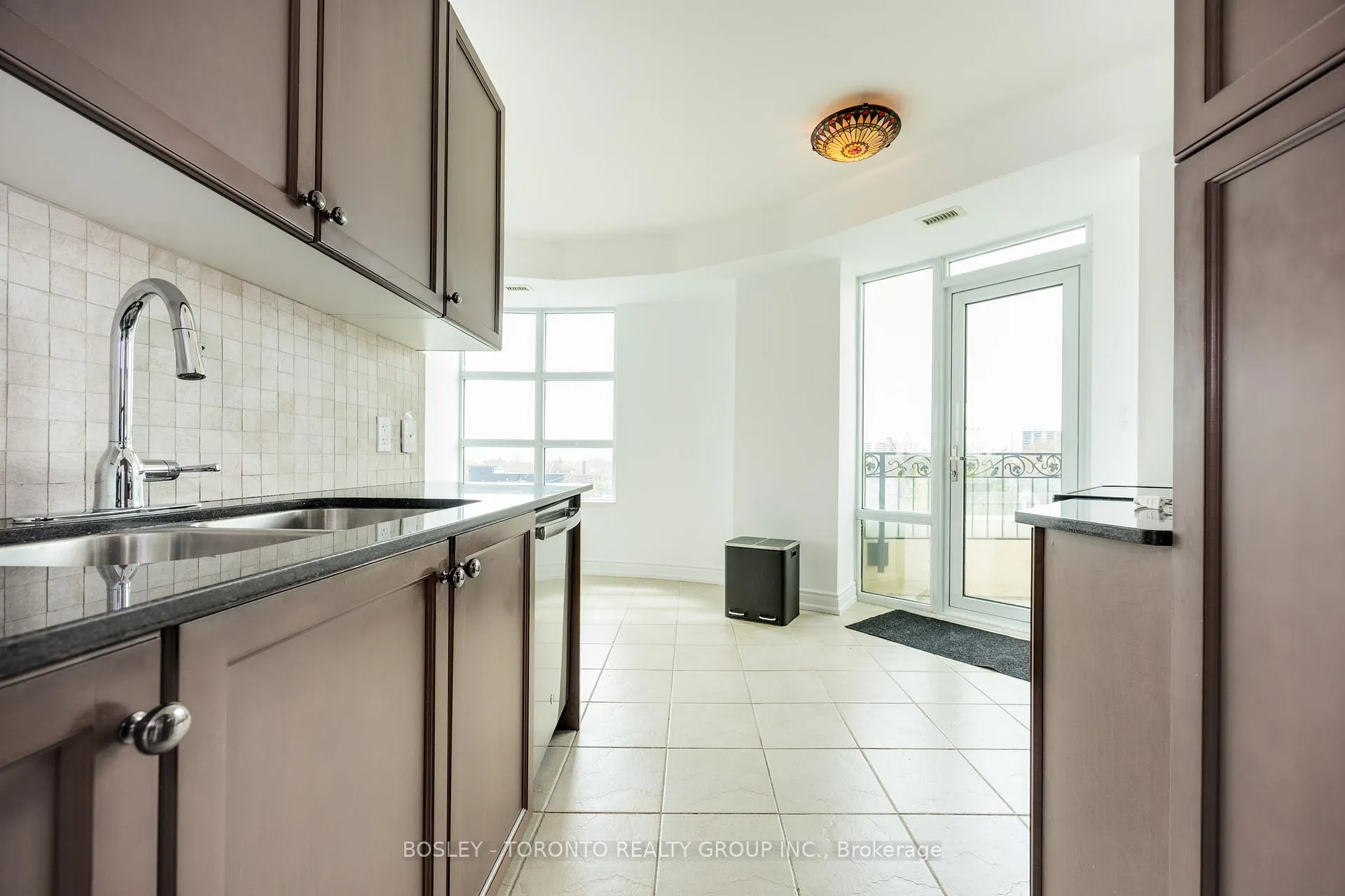 Photo 17 of Unit 610, 650 Mount Pleasant Road, Toronto, Mount Pleasant West — HOMEH