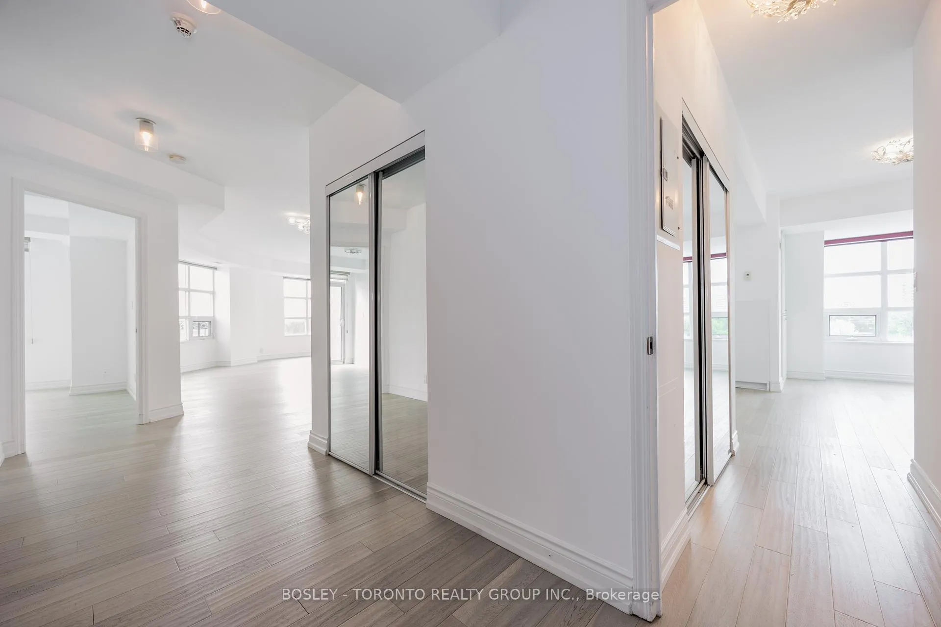 Photo 20 of Unit 610, 650 Mount Pleasant Road, Toronto, Mount Pleasant West — HOMEH