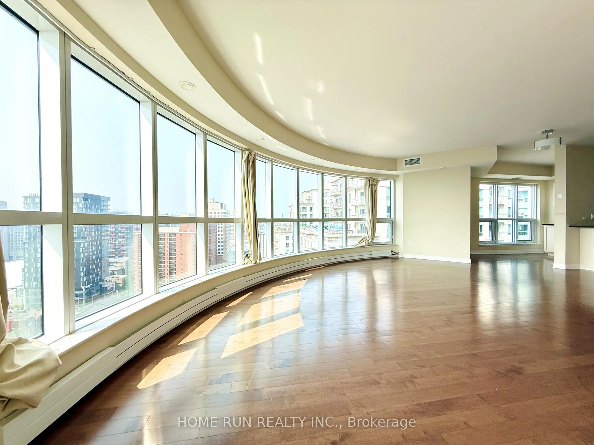 Photo 13 of Unit 2201, 195 Besserer Street, Ottawa, Sandy Hill — HOMEH