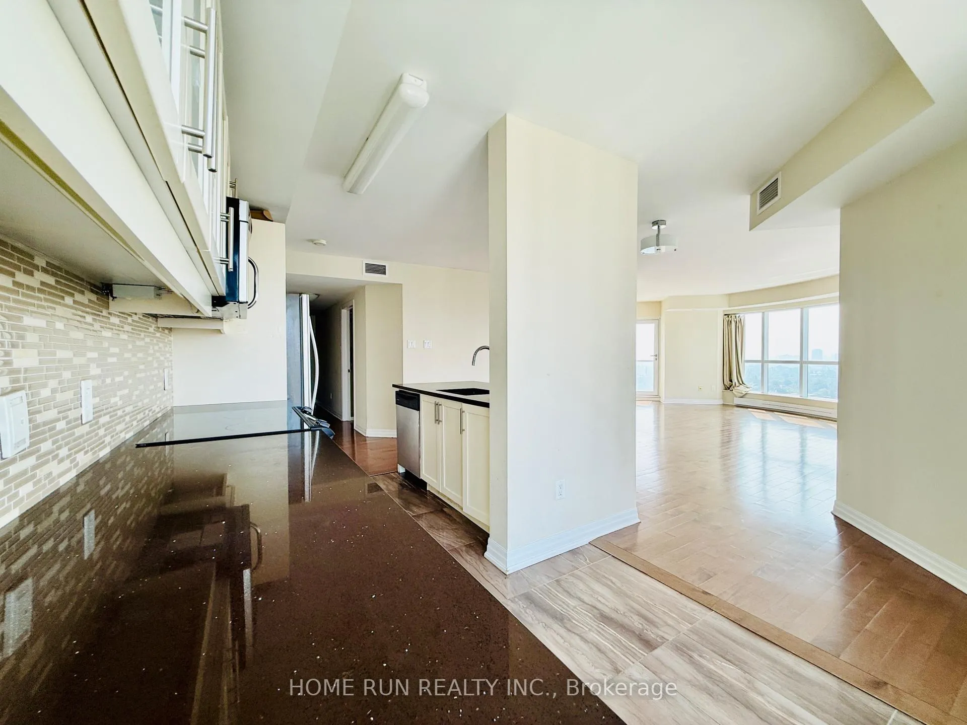 Photo 17 of Unit 2201, 195 Besserer Street, Ottawa, Sandy Hill — HOMEH