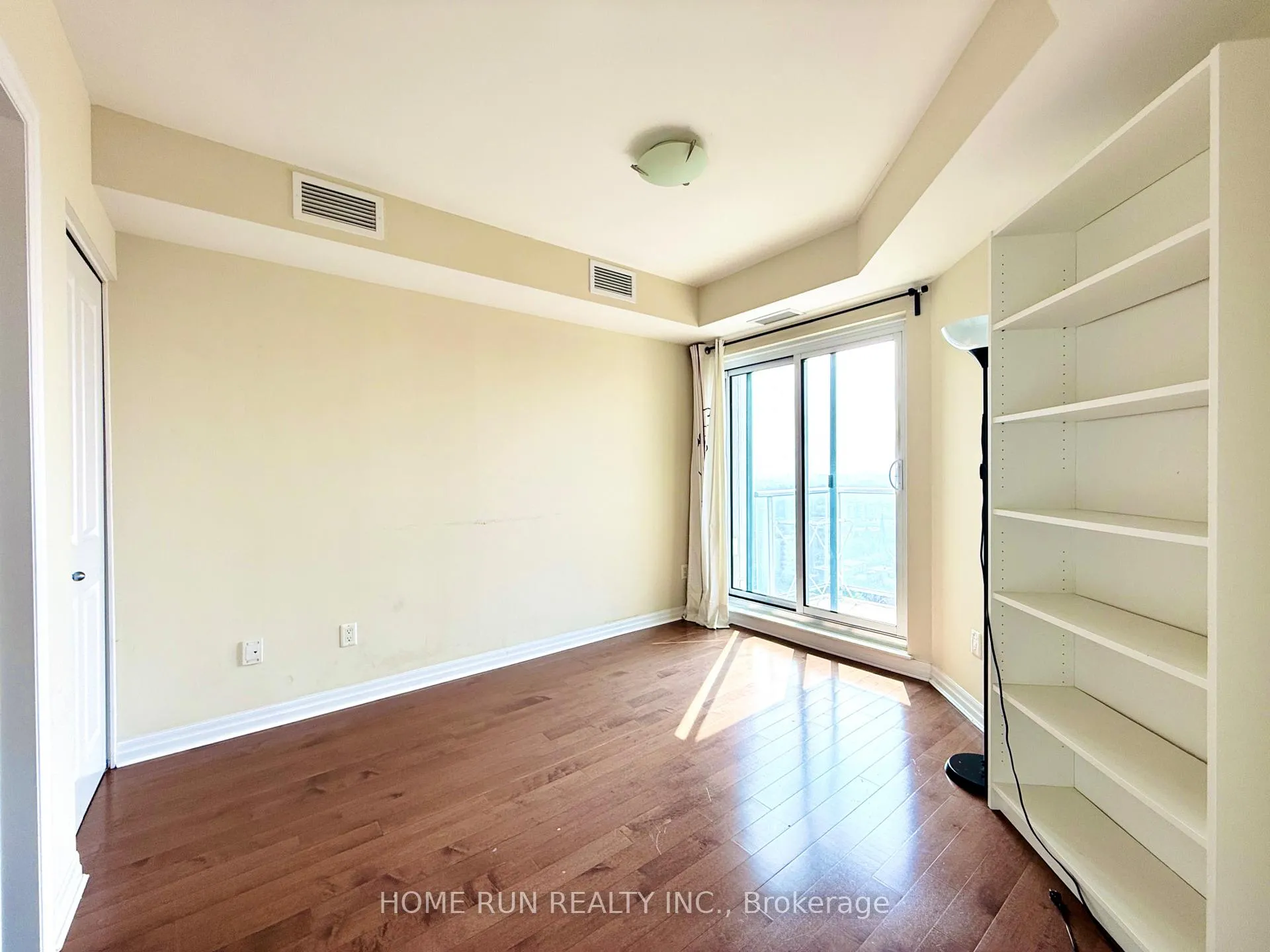 Photo 19 of Unit 2201, 195 Besserer Street, Ottawa, Sandy Hill — HOMEH
