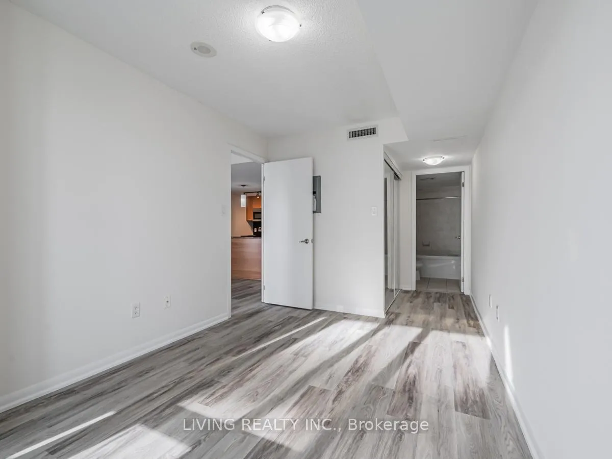 Photo 20 of Unit 1809, 38 Grenville Street, Toronto, Bay Street Corridor — HOMEH