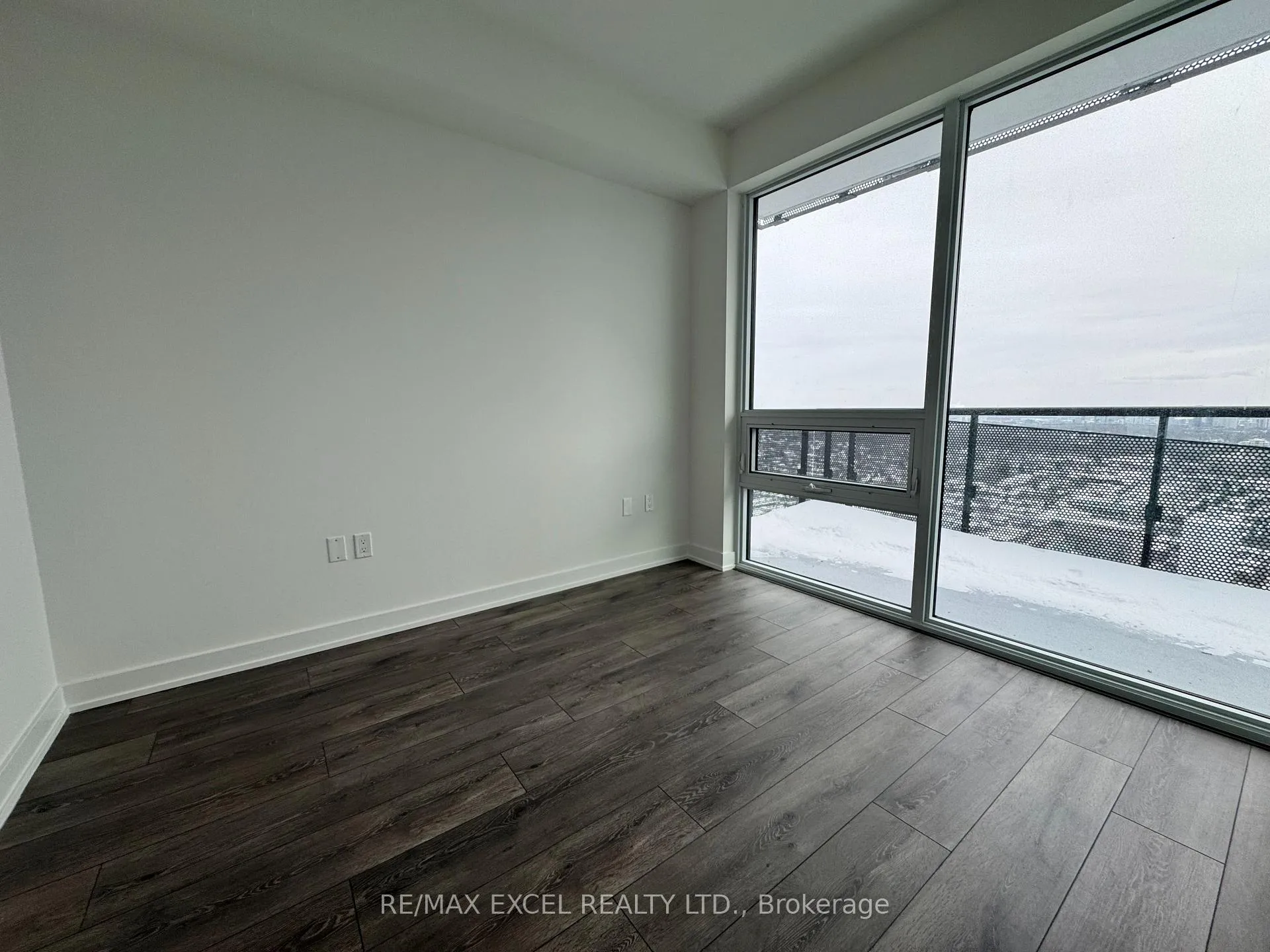 Photo 10 of Unit 3512S, 127 Broadway Avenue, Toronto, Mount Pleasant West — HOMEH