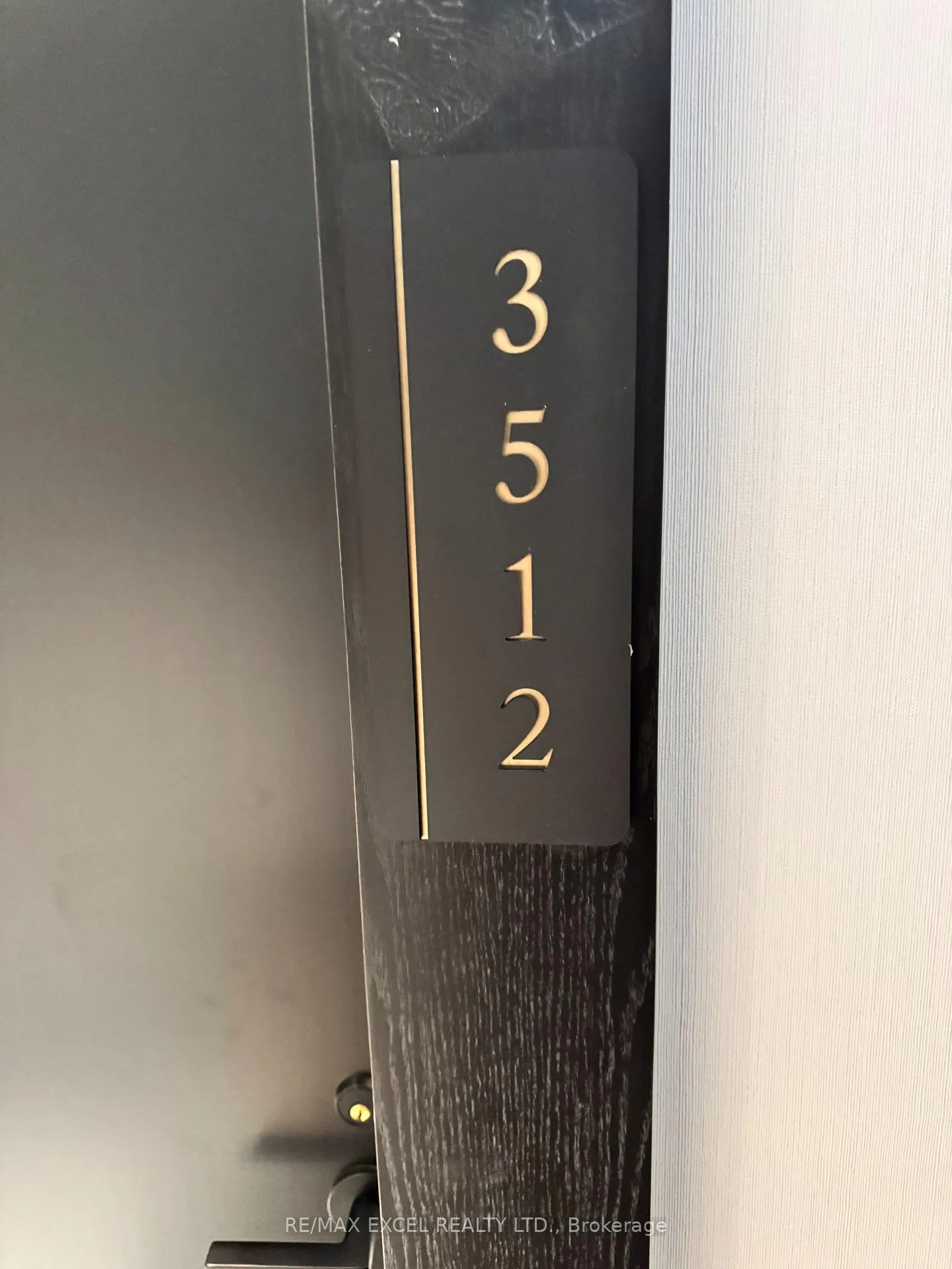 Photo 16 of Unit 3512S, 127 Broadway Avenue, Toronto, Mount Pleasant West — HOMEH
