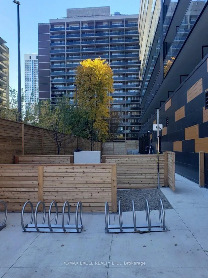 Photo 40 of Unit 3512S, 127 Broadway Avenue, Toronto, Mount Pleasant West — HOMEH