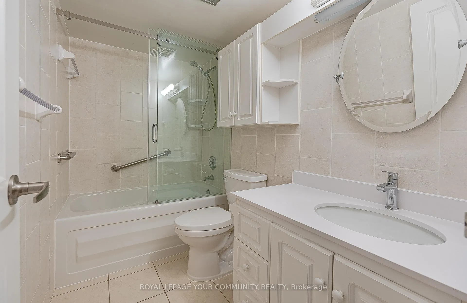 Photo 17 of Unit 608, 60 Inverlochy Boulevard, Markham, Royal Orchard — HOMEH