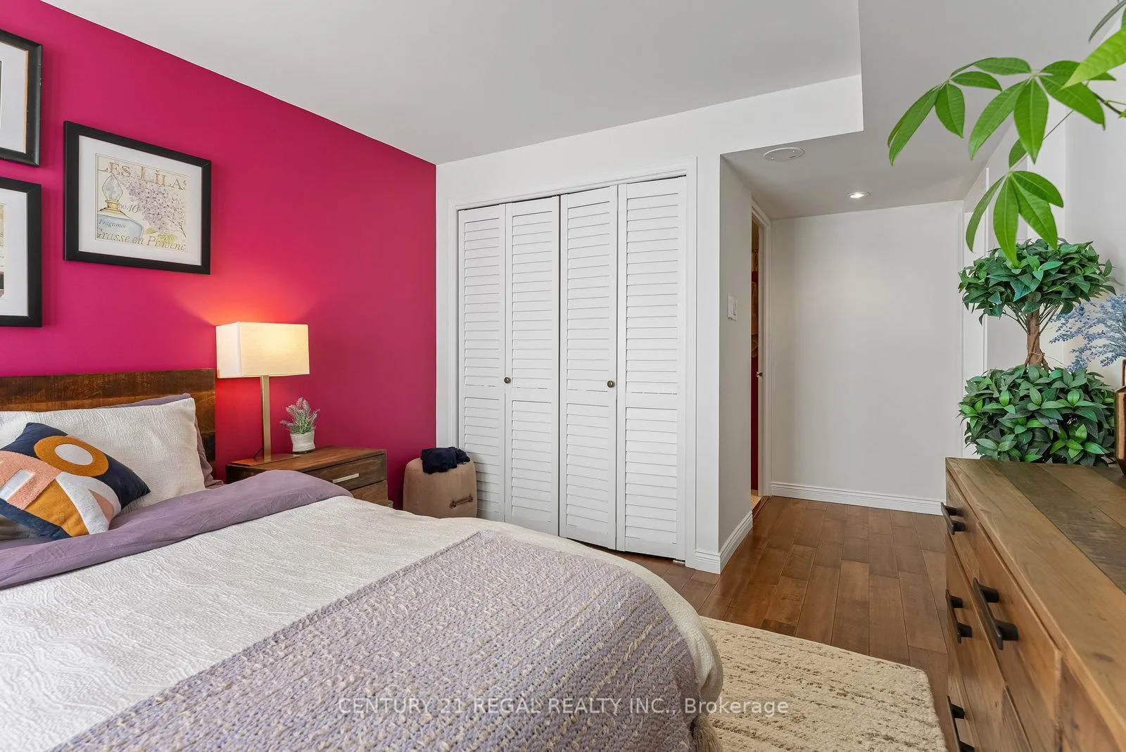 Photo 22 of Unit 710, 701 King Street W, Toronto, Niagara — HOMEH