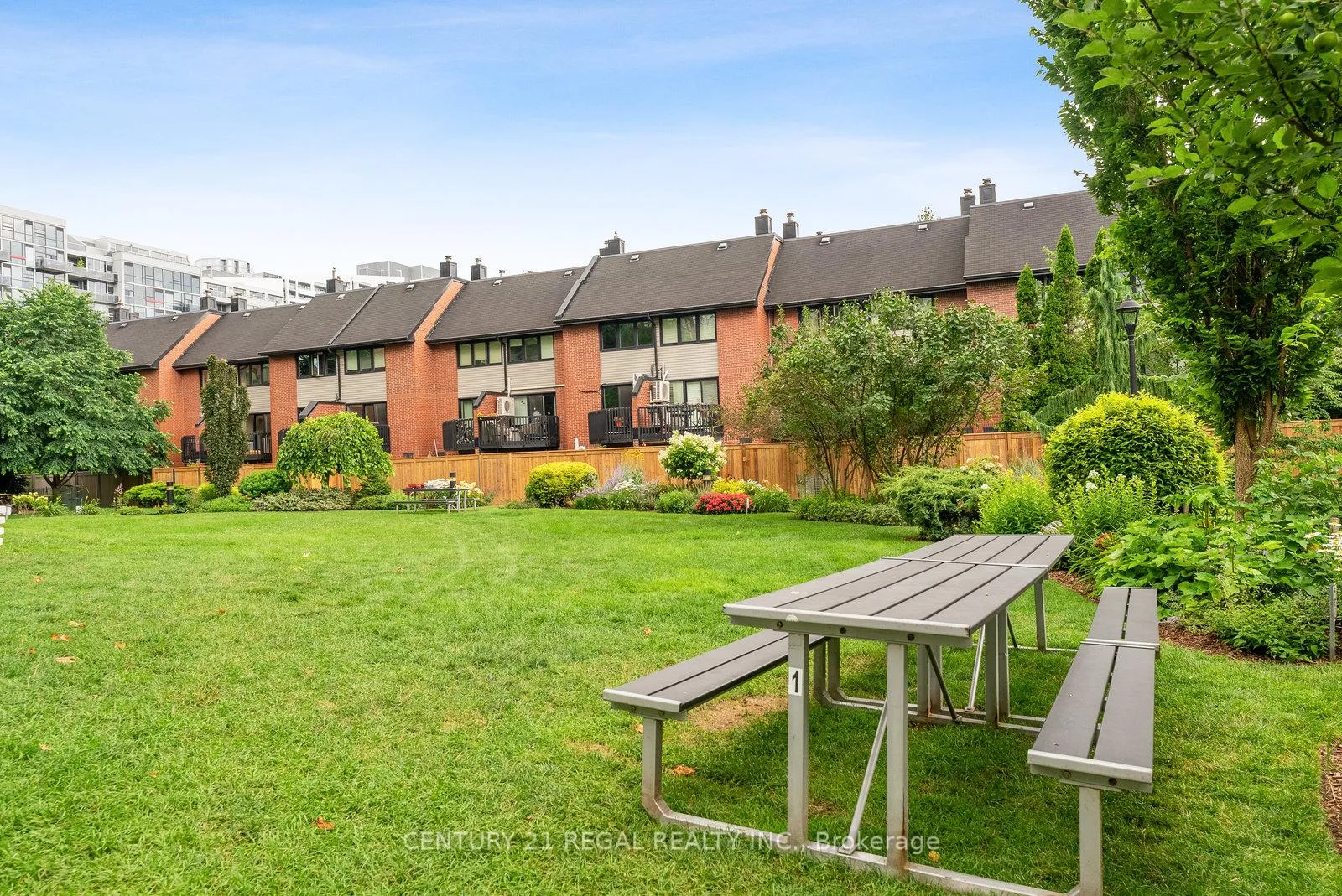 Photo 42 of Unit 710, 701 King Street W, Toronto, Niagara — HOMEH