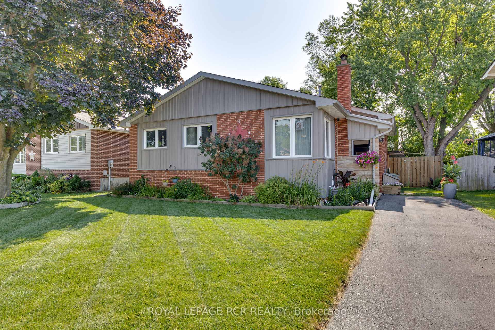 Photo 1 of 55 West Street W, Georgina, Sutton & Jackson's Point — HOMEH