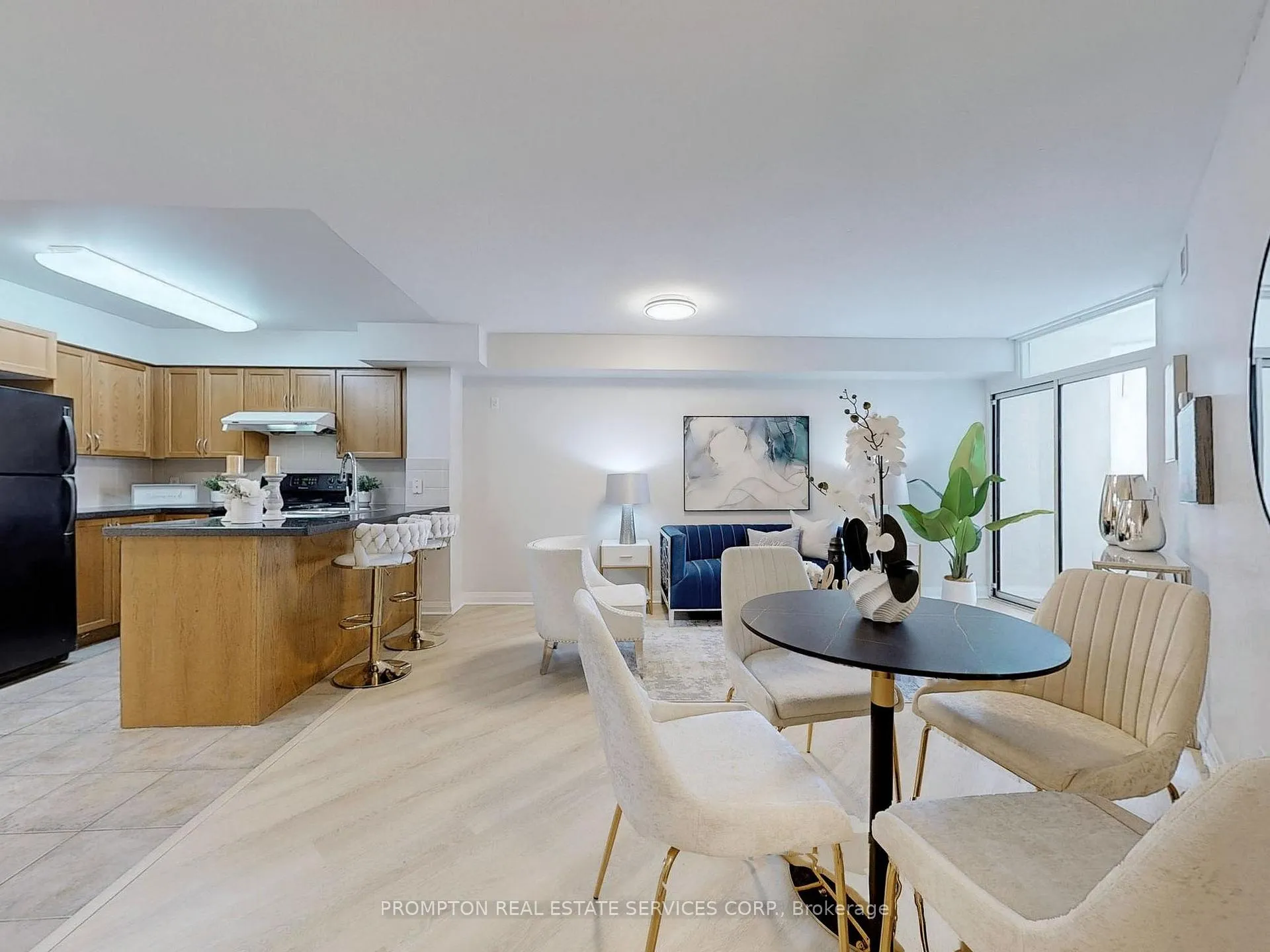 Photo 10 of Unit 719, 7363 Kennedy Road, Markham, Milliken Mills East — HOMEH