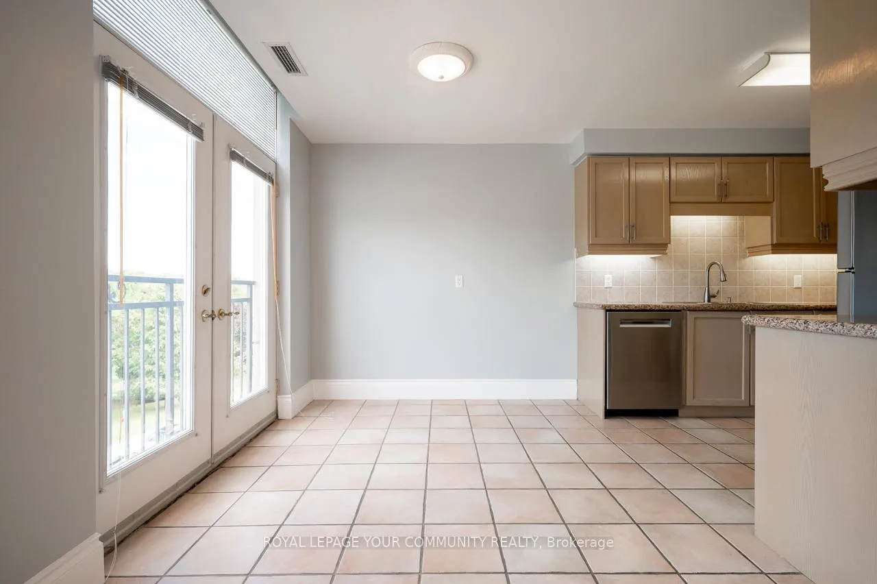 Photo 8 of Unit 411, 53 Woodbridge Avenue, Vaughan, West Woodbridge — HOMEH