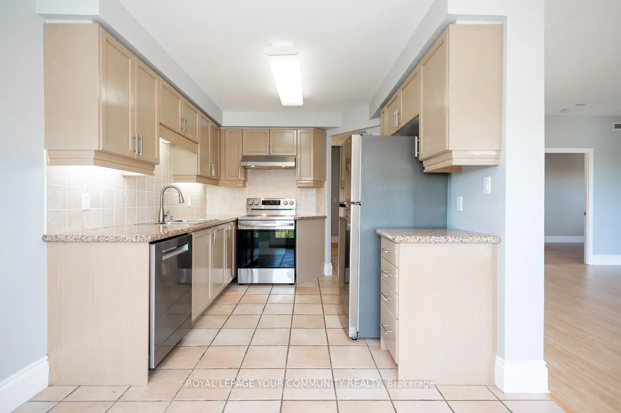 Photo 10 of Unit 411, 53 Woodbridge Avenue, Vaughan, West Woodbridge — HOMEH