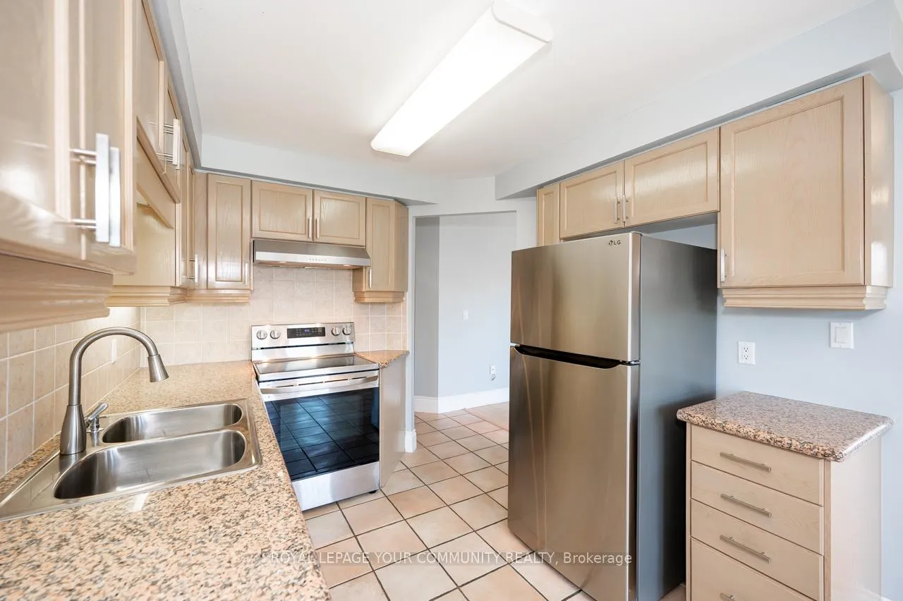 Photo 12 of Unit 411, 53 Woodbridge Avenue, Vaughan, West Woodbridge — HOMEH