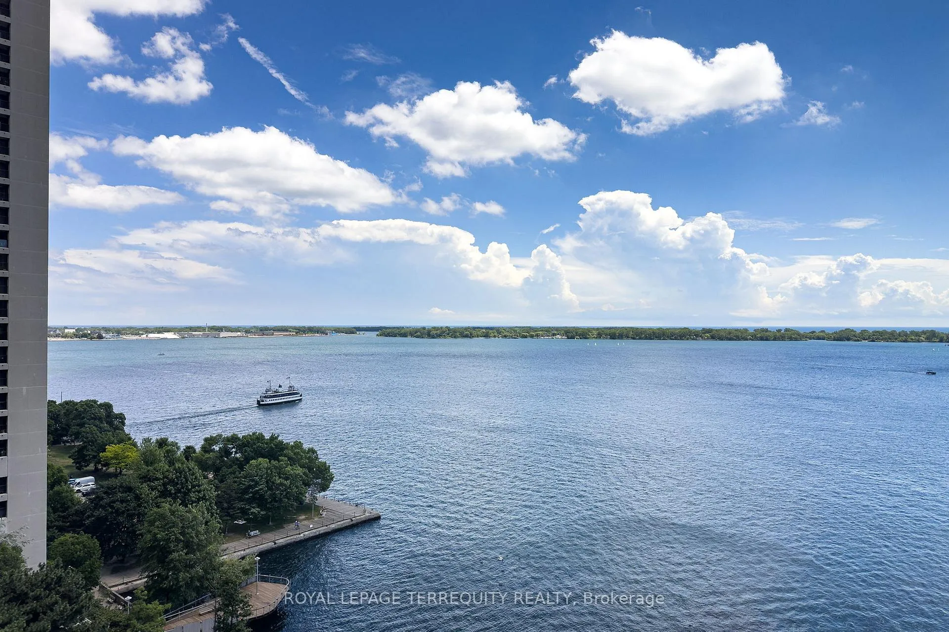 Photo 1 of Unit 1603, 99 Harbour Square, Toronto, Waterfront Communities — HOMEH