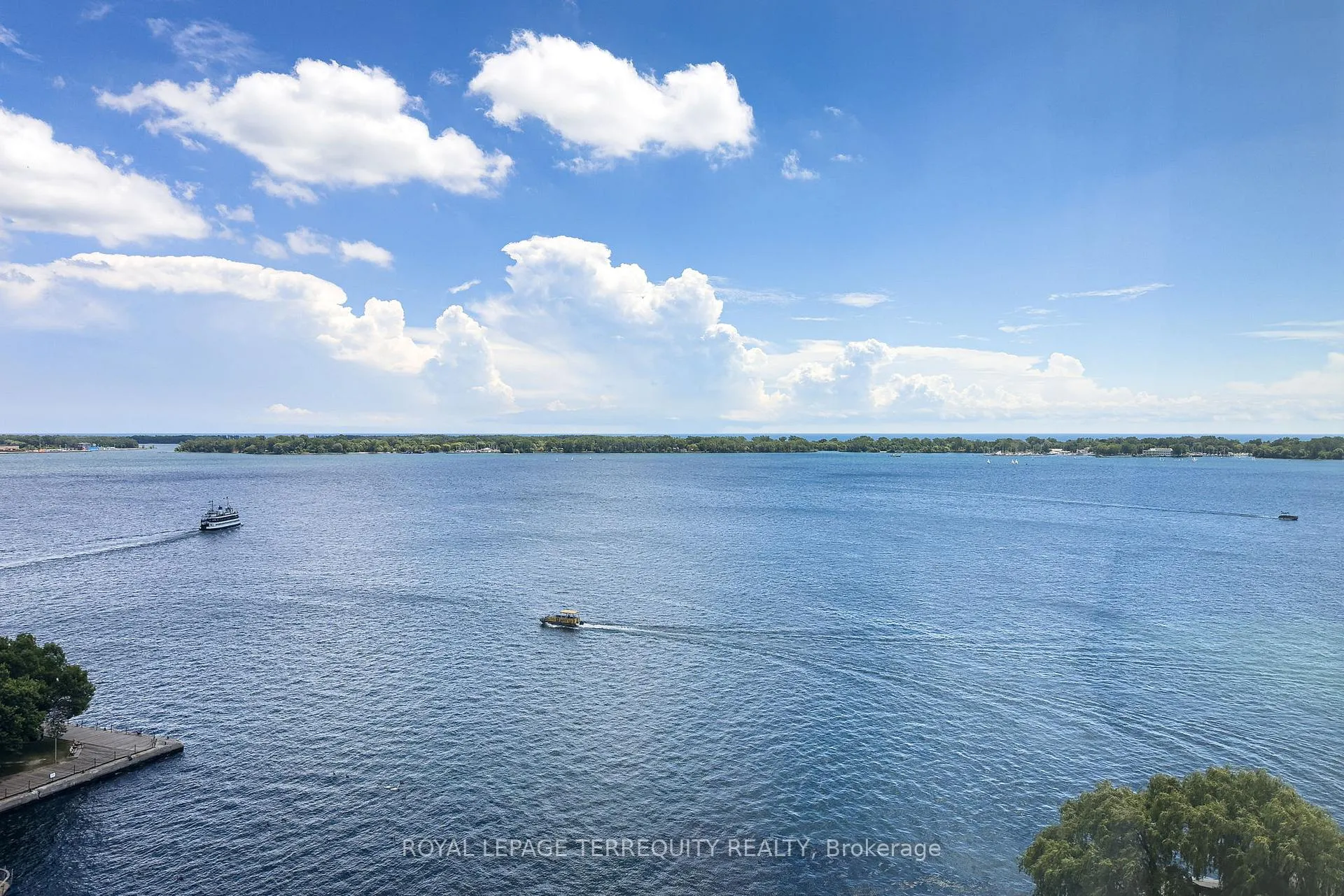 Photo 15 of Unit 1603, 99 Harbour Square, Toronto, Waterfront Communities — HOMEH