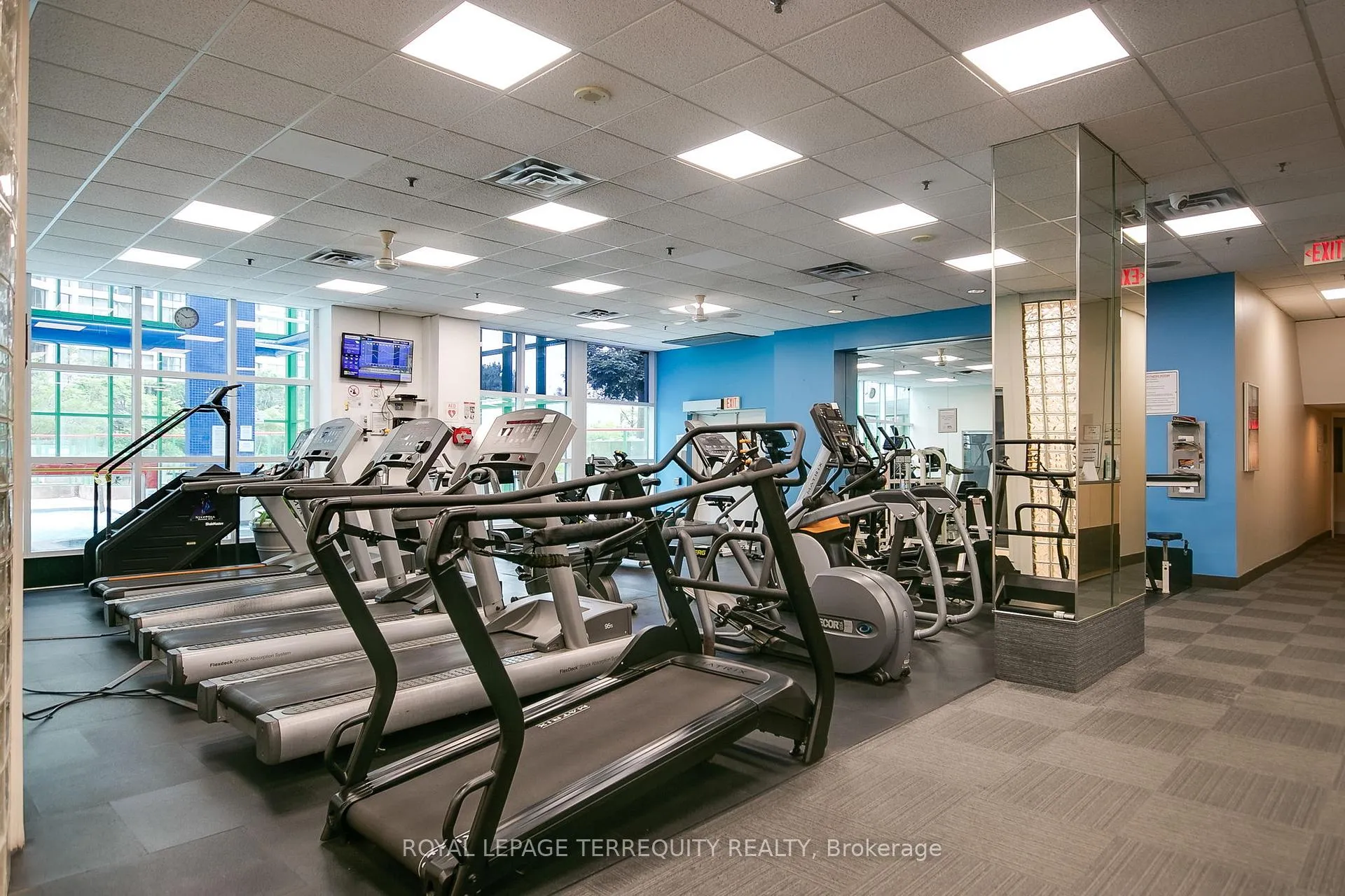 Photo 18 of Unit 1603, 99 Harbour Square, Toronto, Waterfront Communities — HOMEH