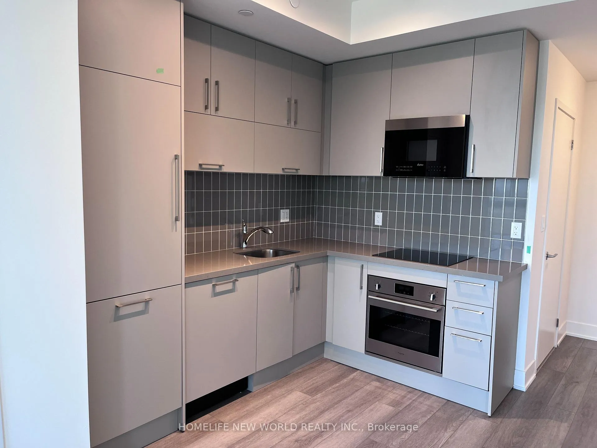 Photo 5 of Unit 2408, 38 Andre De Grasse Street, Markham, Unionville — HOMEH