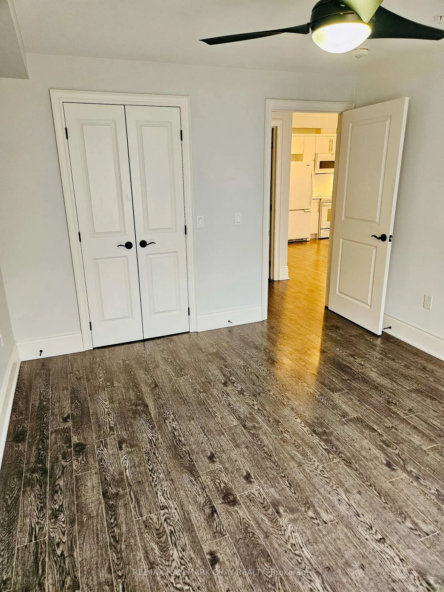 Photo 20 of Unit 402, 11B Salt Dock Road, Parry Sound — HOMEH