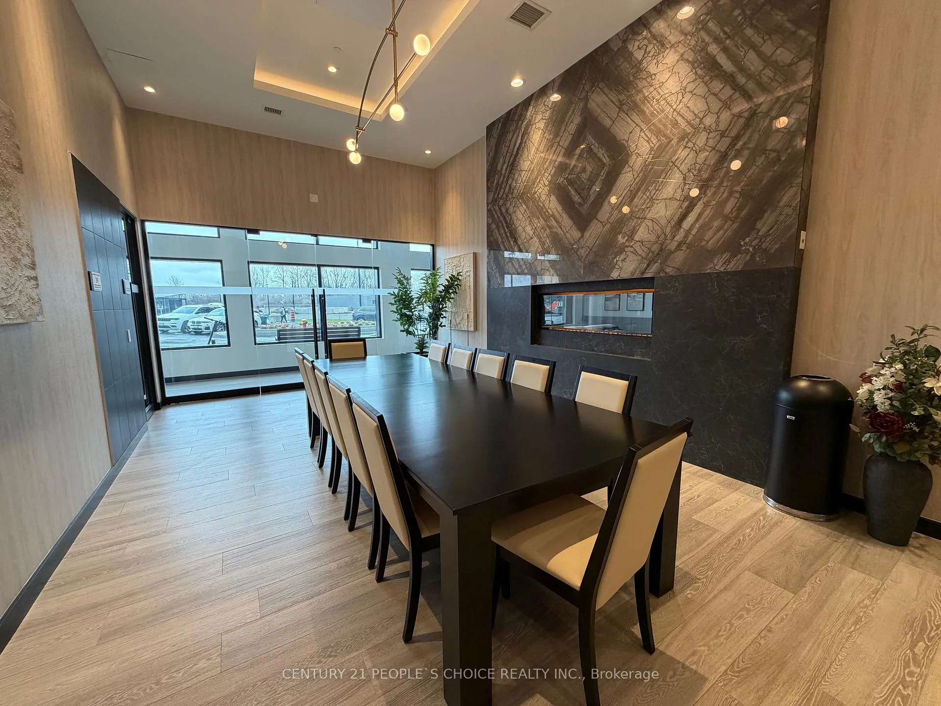 Photo 11 of Unit 1608, 8020 Derry Road W, Milton, Coates — HOMEH