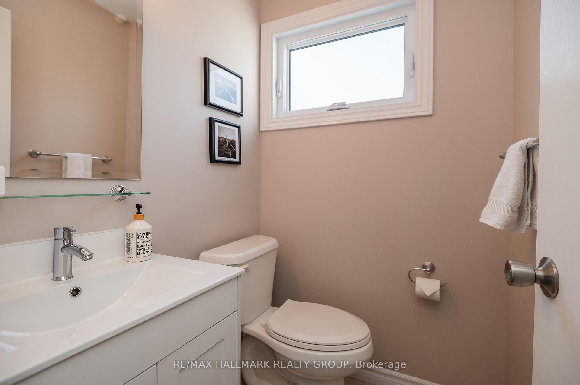 Photo 14 of 70 Willard Street, Ottawa, Old Ottawa South — HOMEH