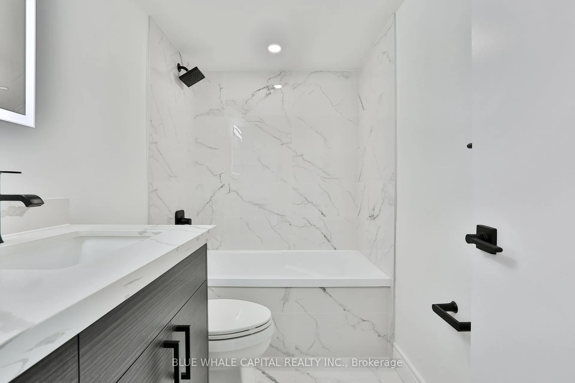 Photo 4 of Unit 3012, 373 Front Street W, Toronto, Waterfront Communities — HOMEH