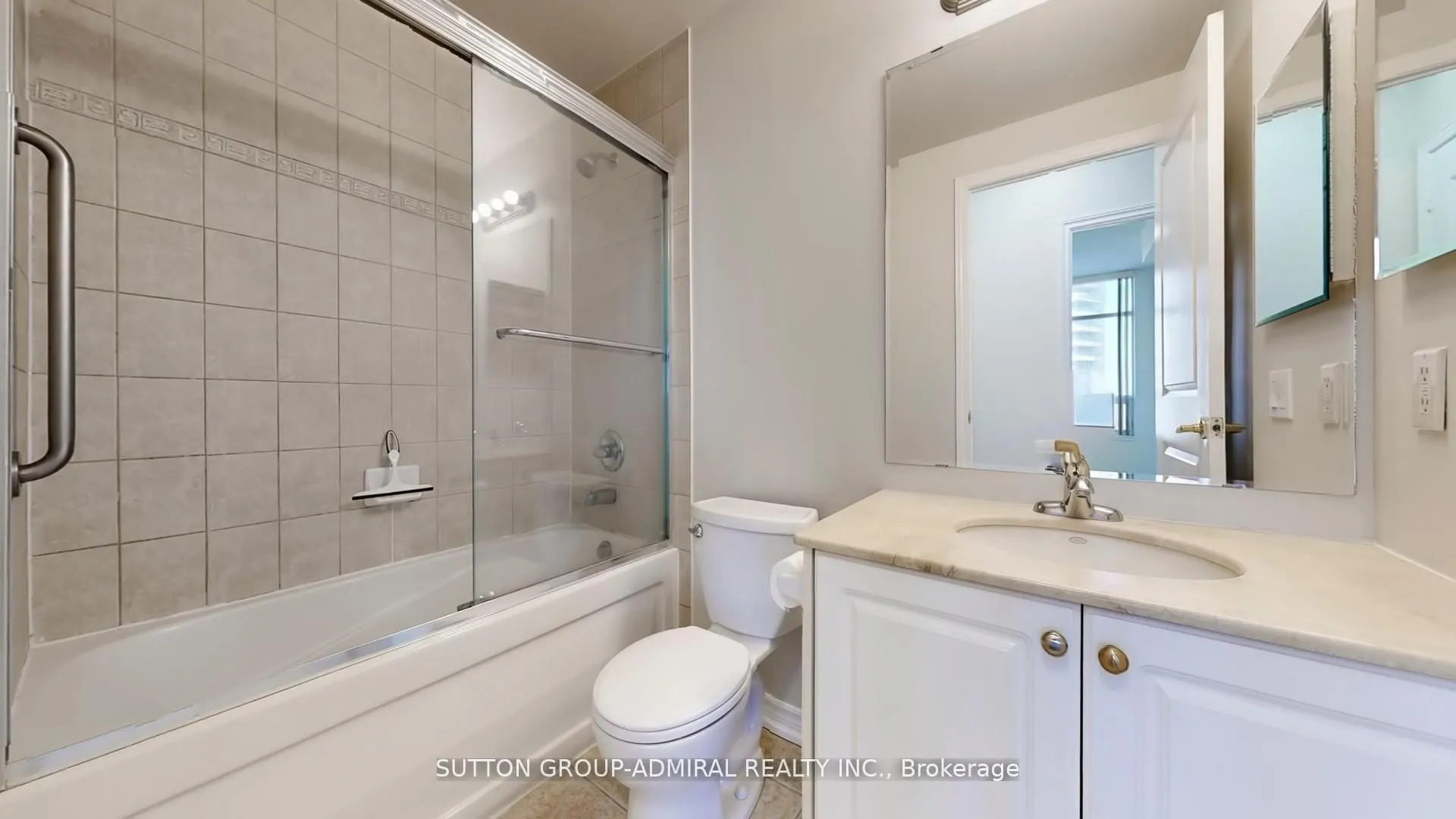 Photo 12 of Unit 607, 9225 Jane Street, Vaughan, Maple — HOMEH