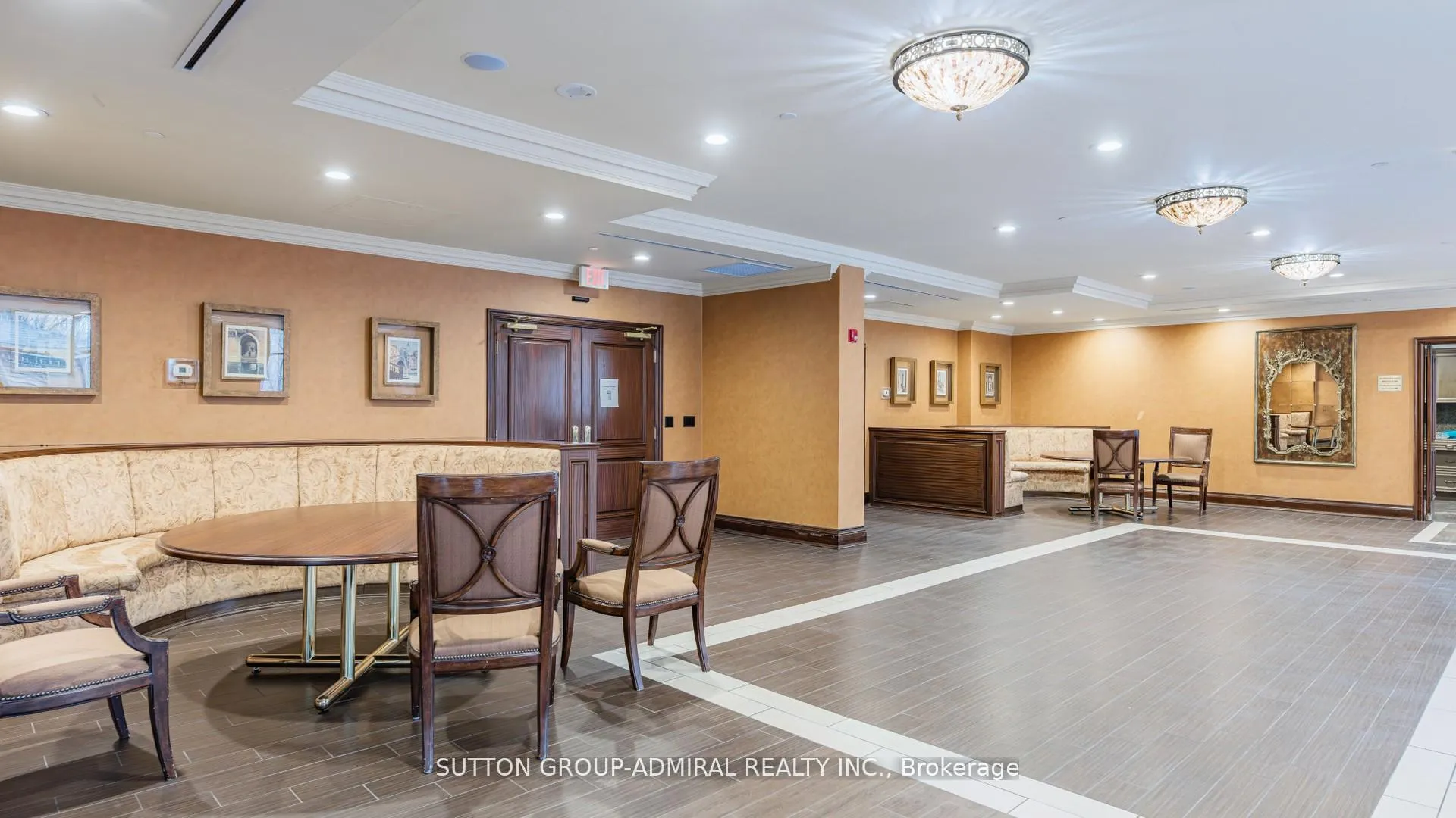 Photo 18 of Unit 607, 9225 Jane Street, Vaughan, Maple — HOMEH