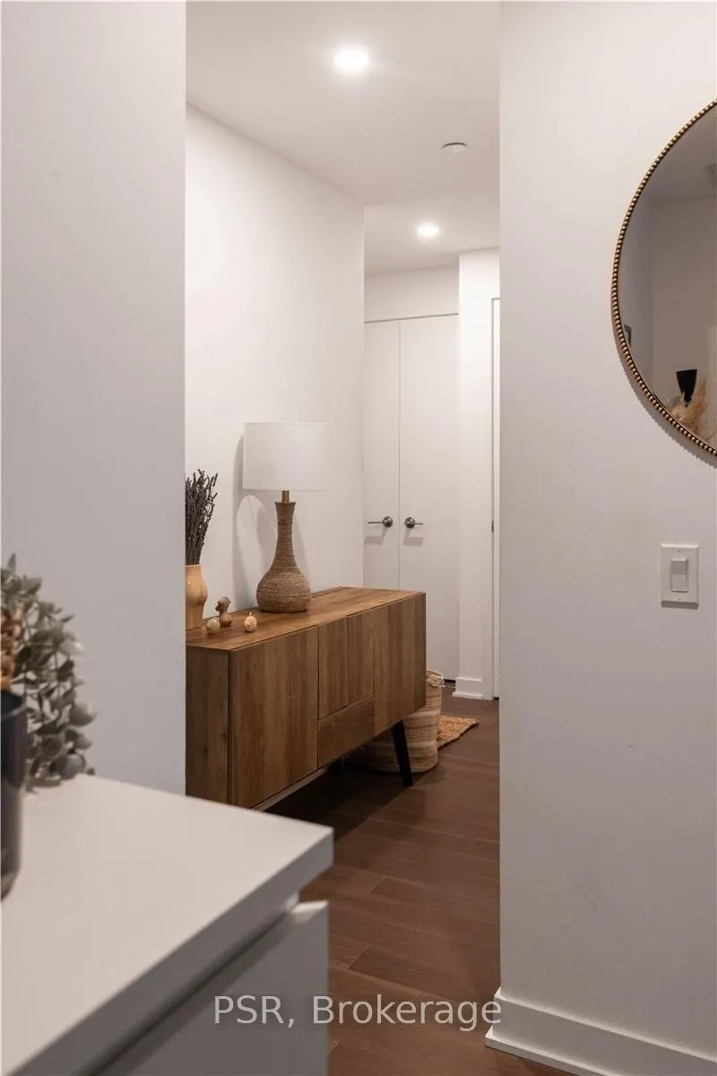 Photo 2 of Unit 3002, 115 Blue Jays Way, Toronto, Waterfront Communities — HOMEH