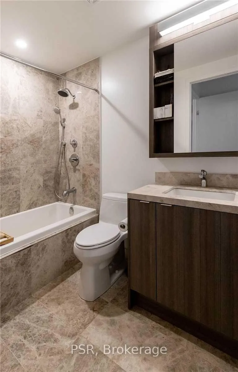 Photo 9 of Unit 3002, 115 Blue Jays Way, Toronto, Waterfront Communities — HOMEH